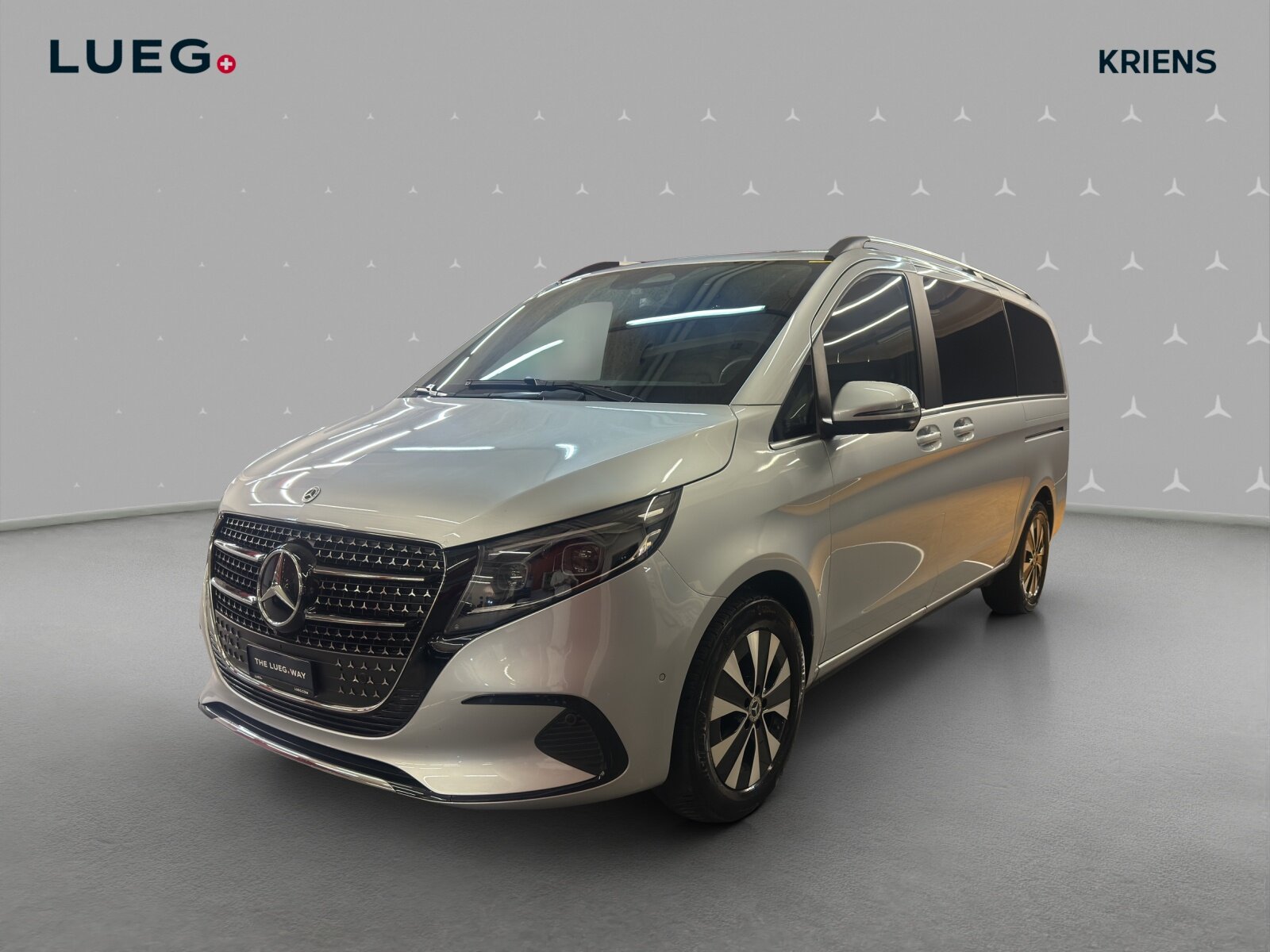 MERCEDES-BENZ V 250 d 4M - Lang / 4x4 / DISTRONIC / 360 Grad