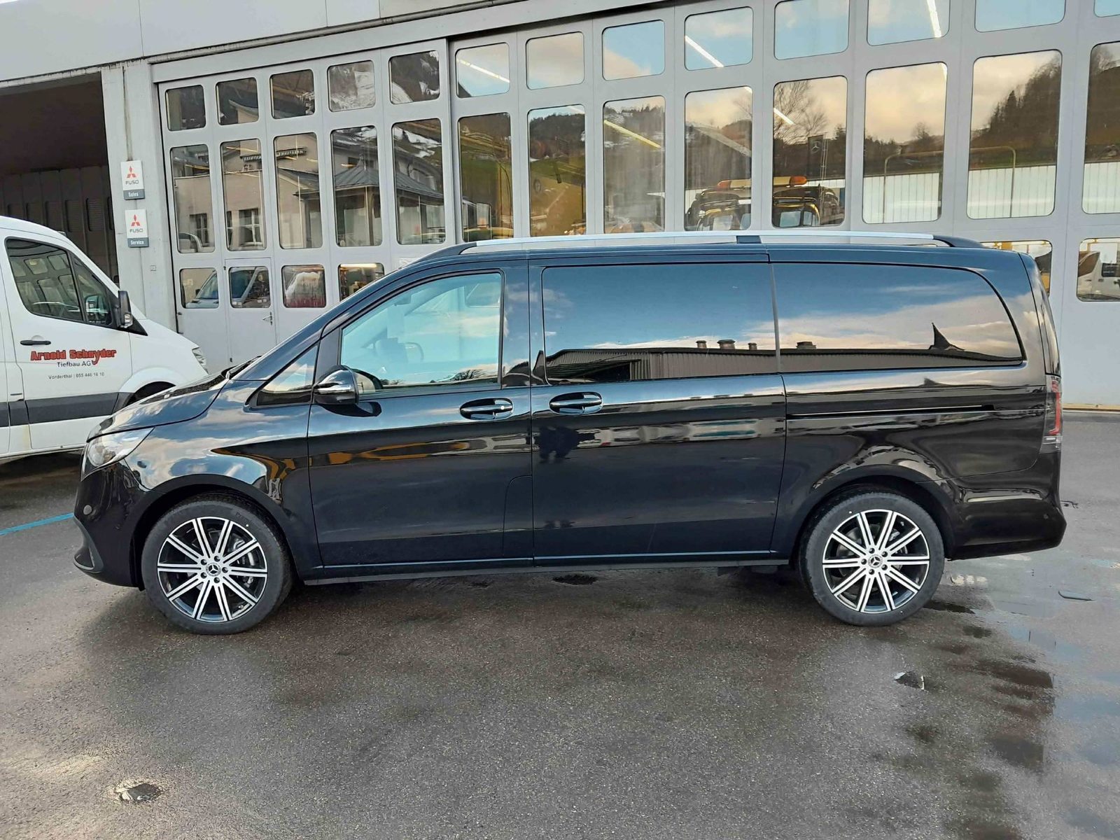 MERCEDES-BENZ V 250d Style L 4x4, Diesel, Vorführwagen, Automatik - 2