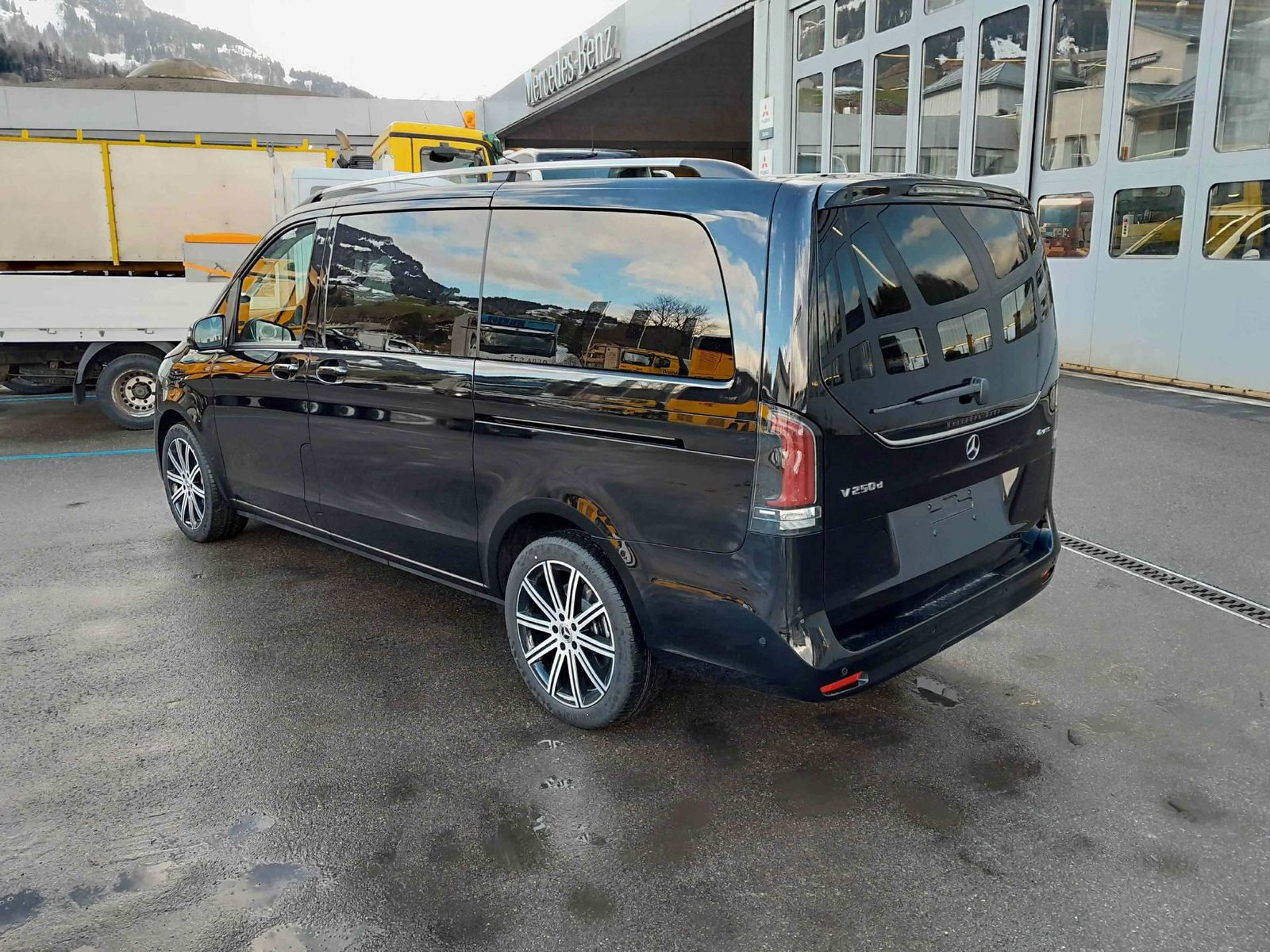 MERCEDES-BENZ V 250d Style L 4x4, Diesel, Vorführwagen, Automatik - 3
