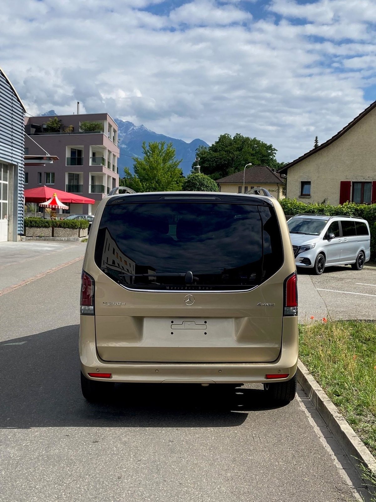 MERCEDES-BENZ V 250d Style K 4x4, Diesel, Ex-demonstrator, Automatic - 5