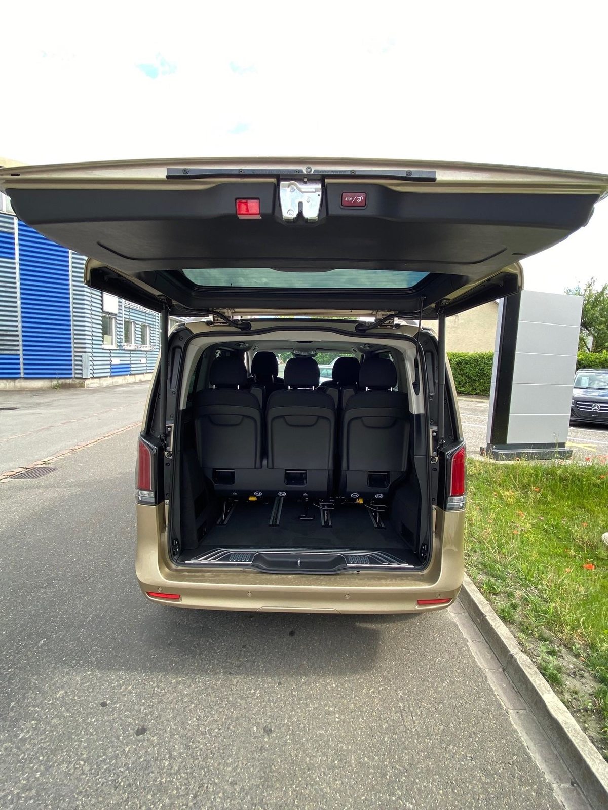 MERCEDES-BENZ V 250d Style K 4x4, Diesel, Ex-demonstrator, Automatic - 7