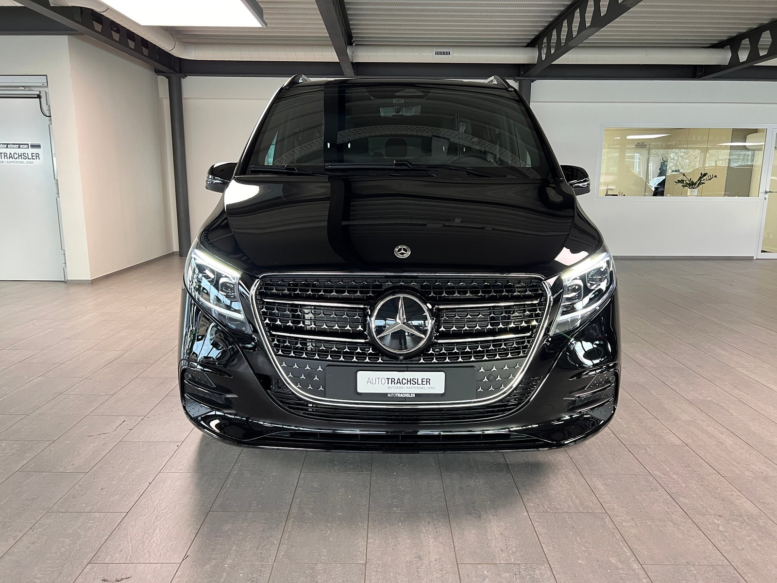 MERCEDES-BENZ V 300 d lang Swiss Edition 9G-Tronic, Diesel, Auto nuove, Automatico - 2