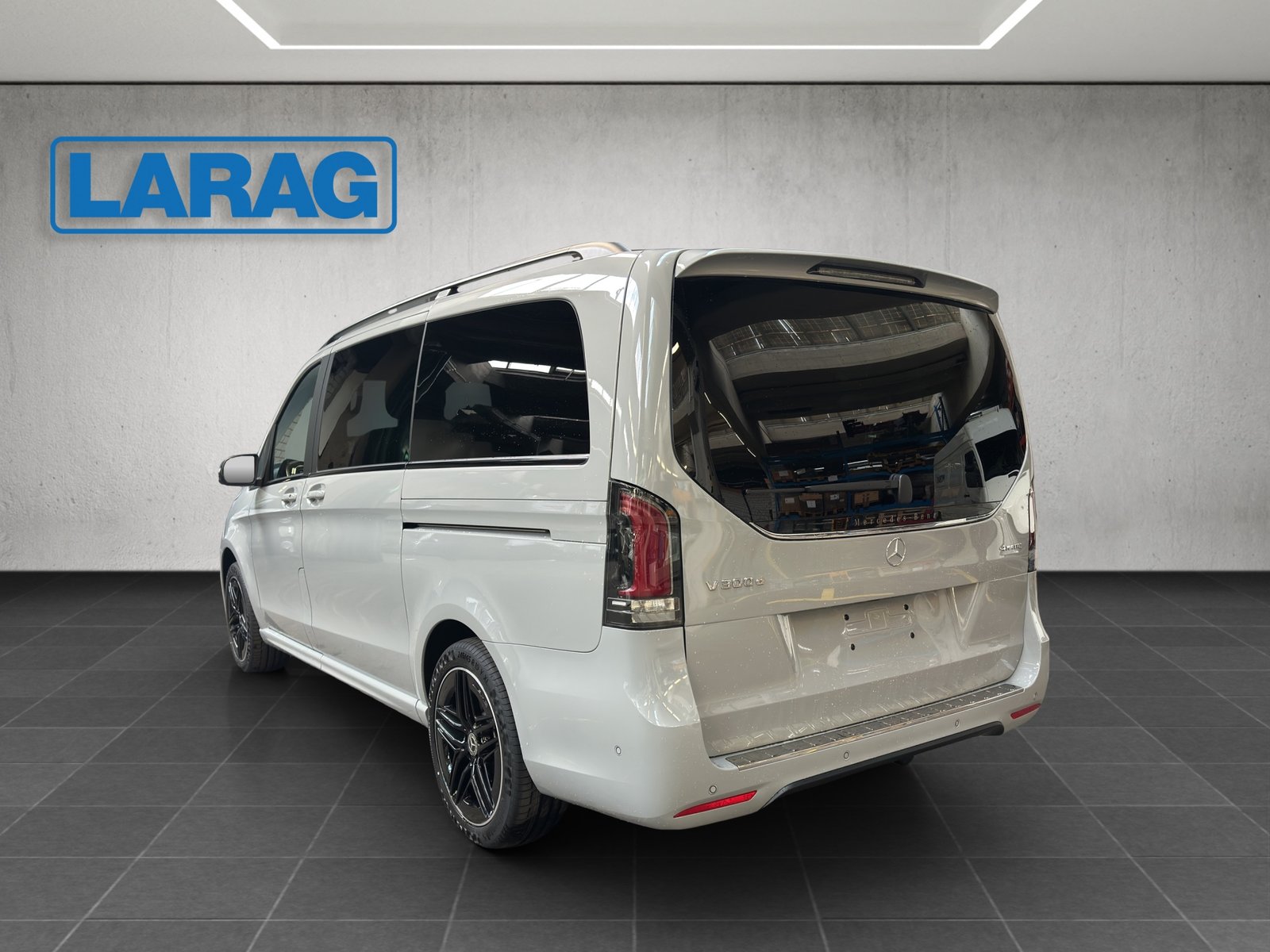 MERCEDES-BENZ V 300 d lang 4Matic Swiss Edition 9G-Tronic, Diesel, Auto nuove, Automatico - 4