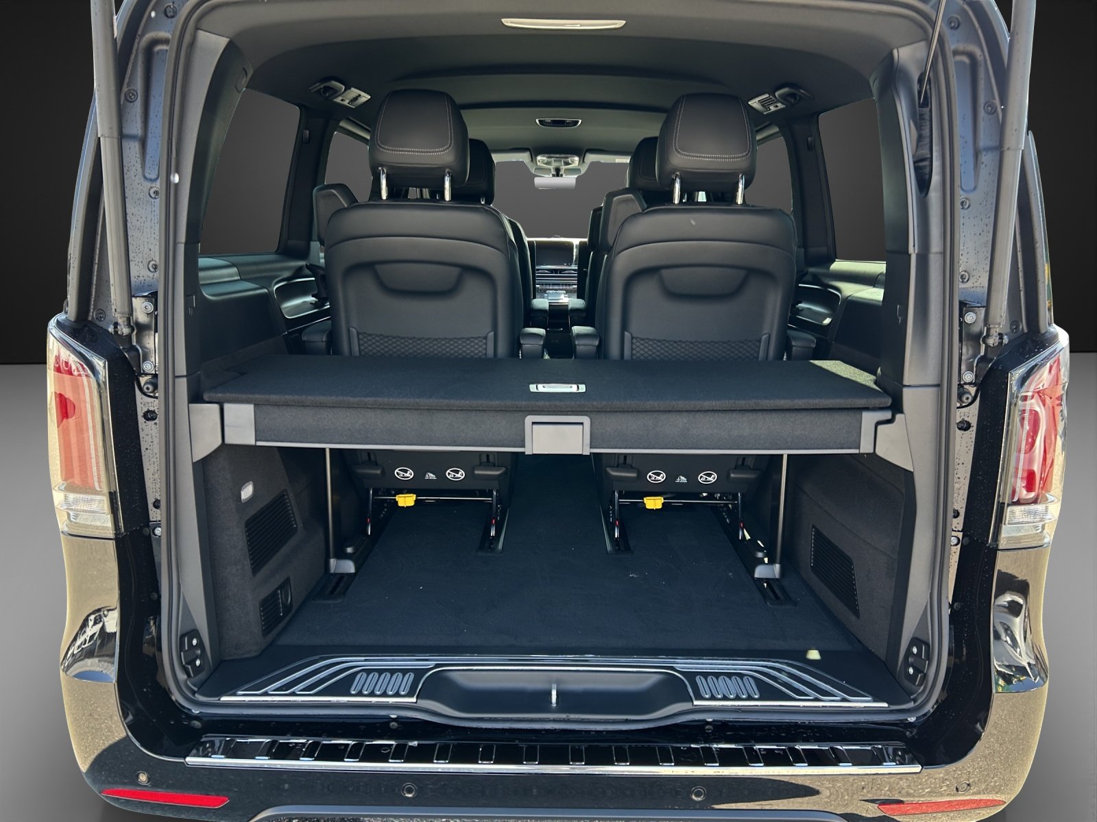 MERCEDES-BENZ V 300 d lang 4Matic Swiss Edition 9G-Tronic, Diesel, Voiture nouvelle, Automatique - 6
