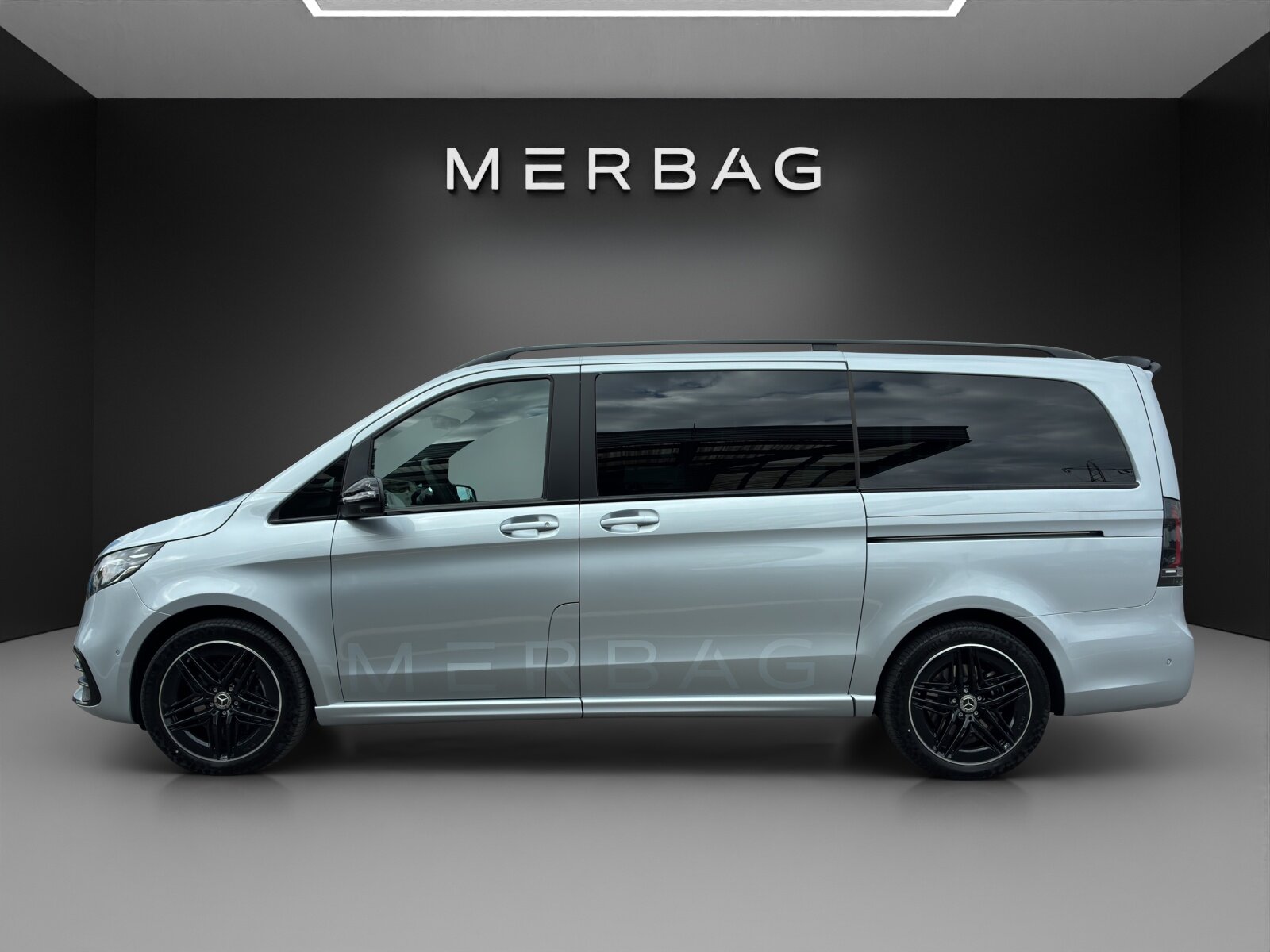 MERCEDES-BENZ V 300 d lang 4Matic Swiss Edition 9G-Tronic, Diesel, Voiture de démonstration, Automatique - 3