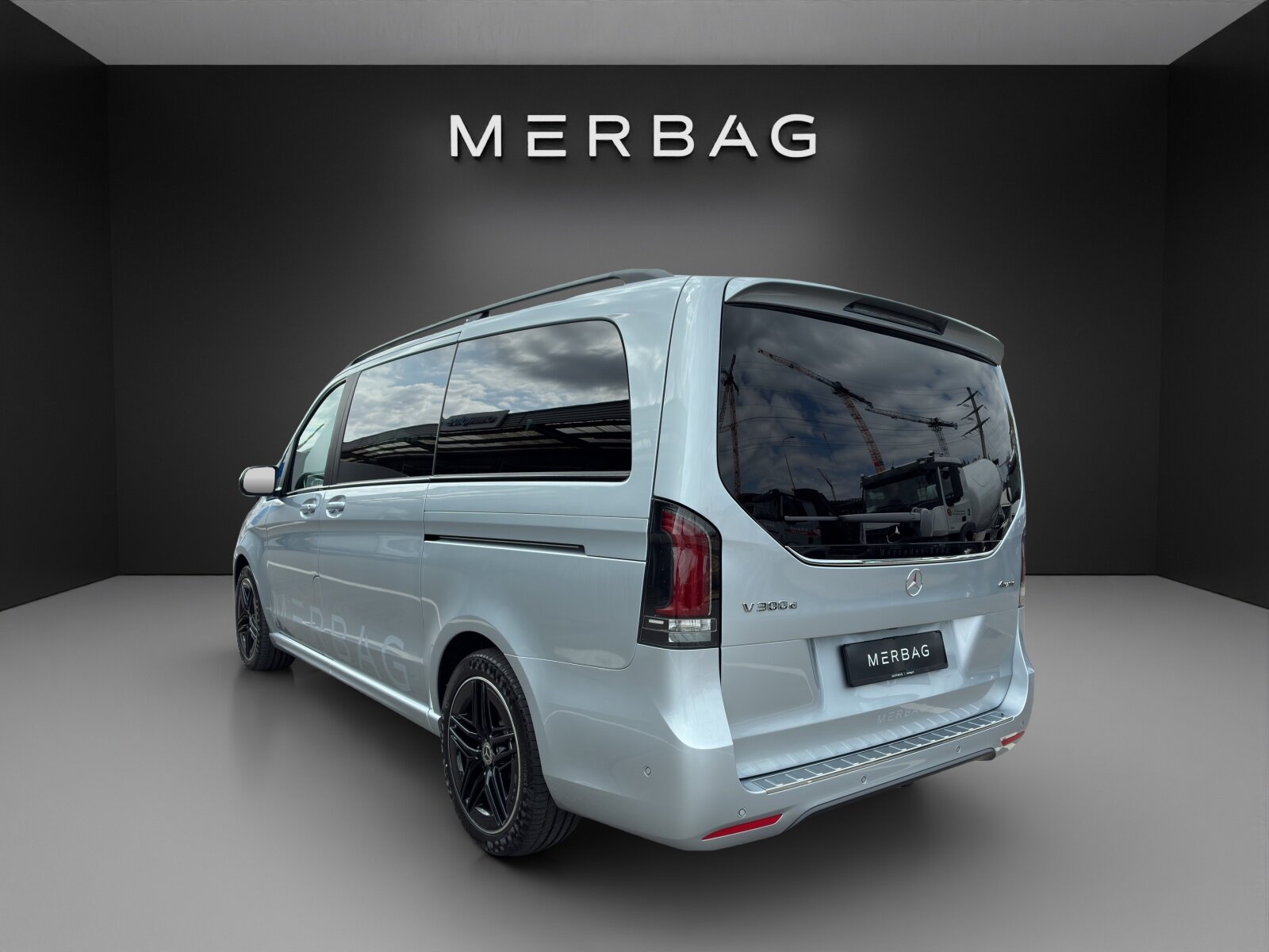 MERCEDES-BENZ V 300 d lang 4Matic Swiss Edition 9G-Tronic, Diesel, Voiture de démonstration, Automatique - 4