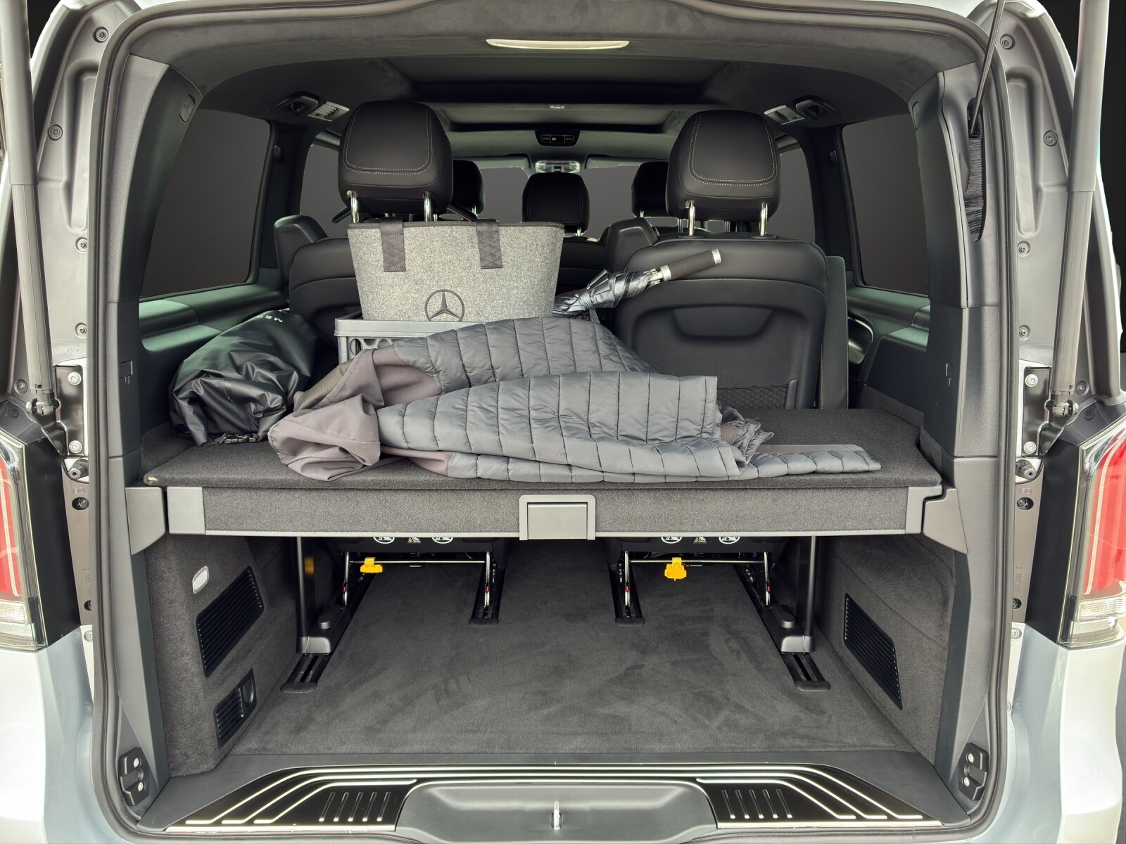 MERCEDES-BENZ V 300 d lang 4Matic Swiss Edition 9G-Tronic, Diesel, Voiture de démonstration, Automatique - 7