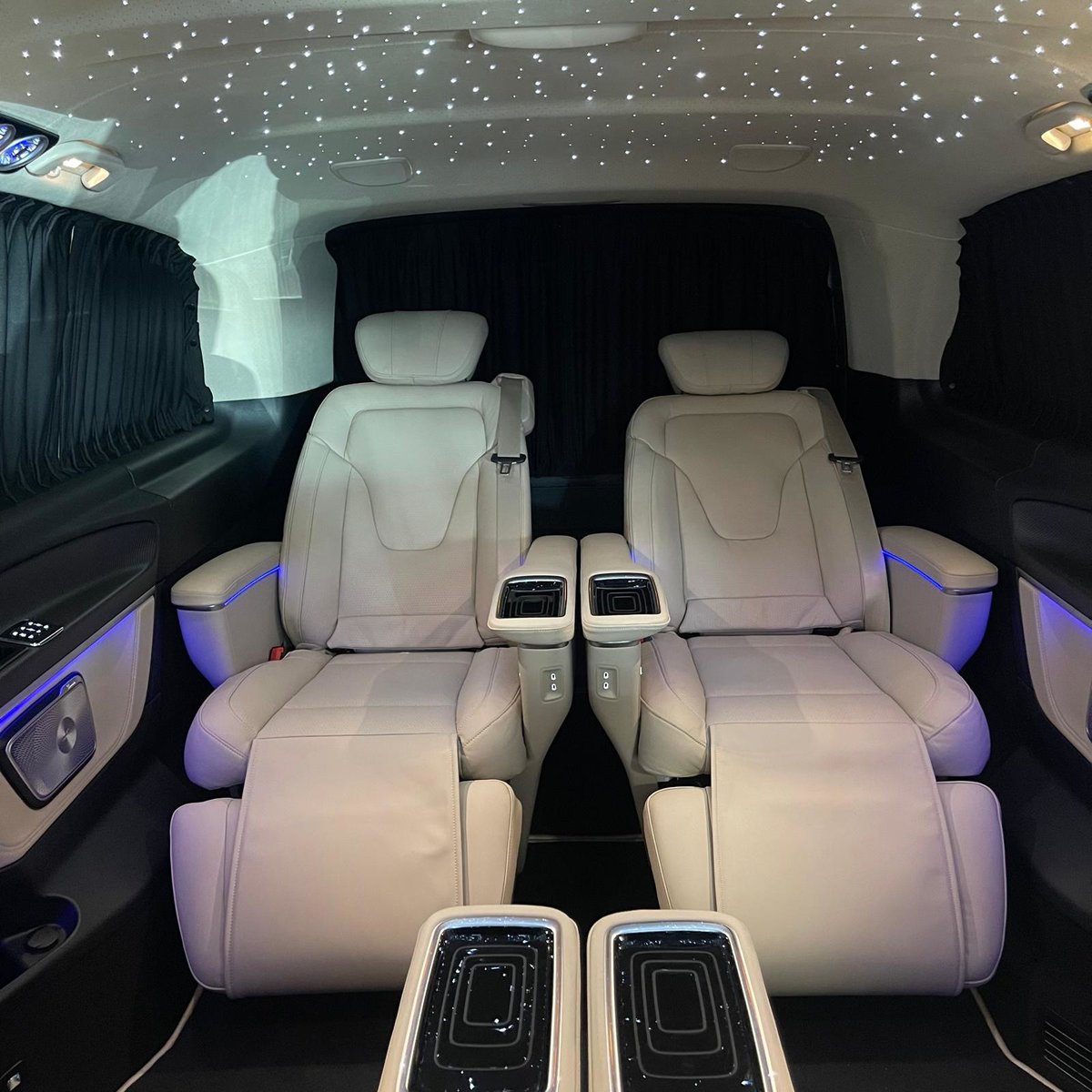MERCEDES-BENZ V 300 d Extra-Lang 4matic Exclusive FALCON VAL, Diesel, Voiture nouvelle, Automatique - 6