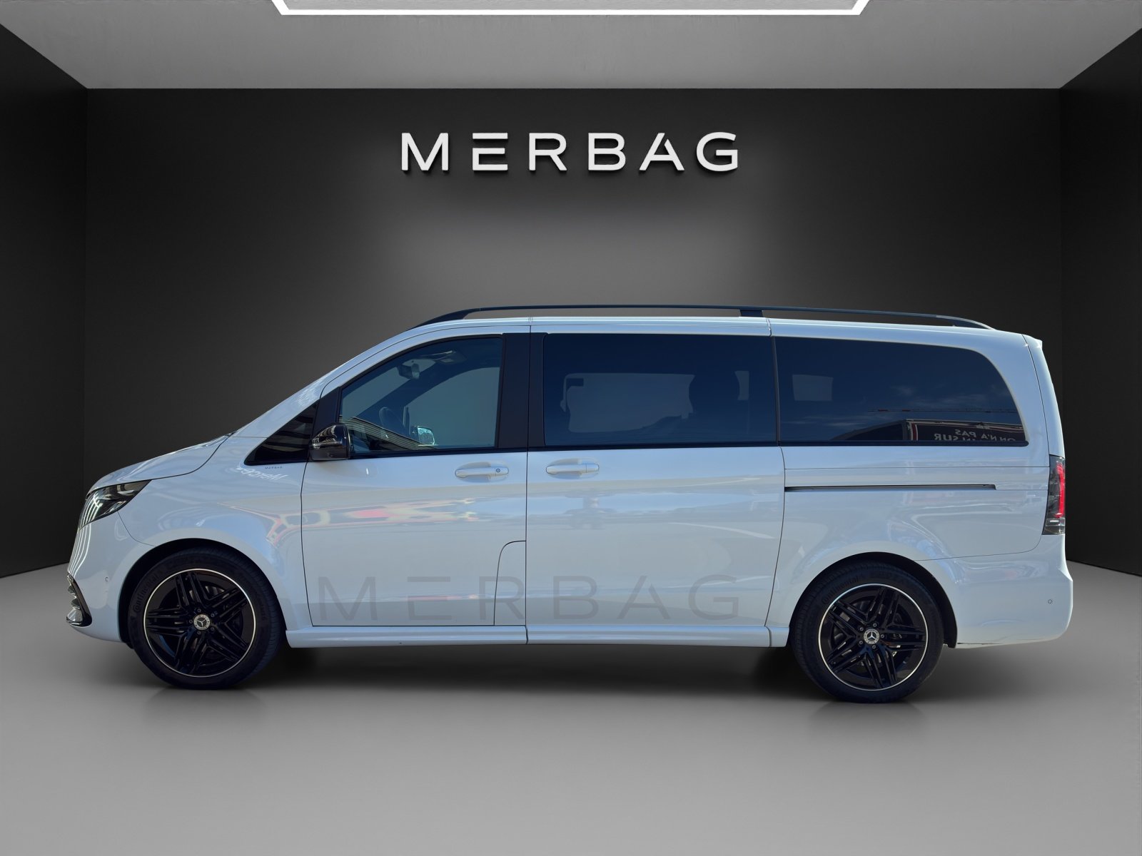 MERCEDES-BENZ V 300 d lang Exclusive 4Matic 9G-Tronic, Diesel, Auto nuove, Automatico - 3