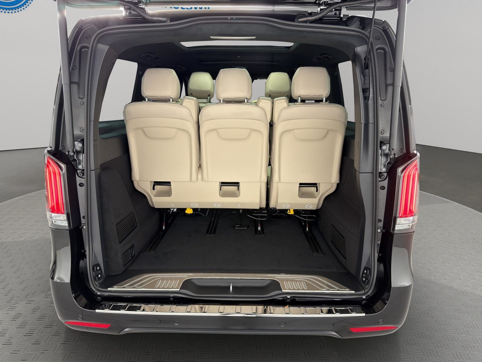 MERCEDES-BENZ V 300 d Swiss Ed. lang 4matic Van, Diesel, Neuwagen, Automatik - 5
