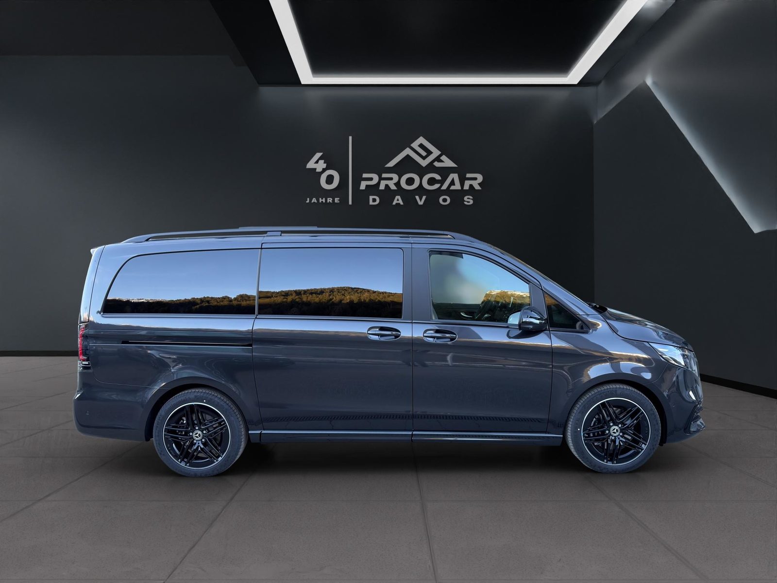 MERCEDES-BENZ V 300 d Swiss Ed. lang 4matic Van, Diesel, Auto nuove, Automatico - 2