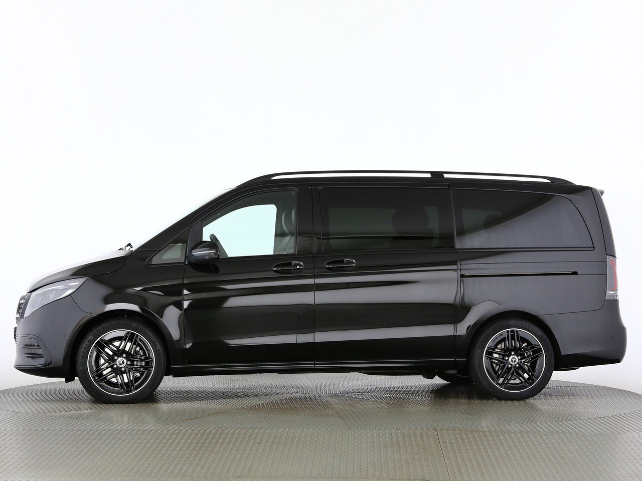 MERCEDES-BENZ V 300 d lang 4Matic Swiss Edition 9G-Tronic, Diesel, Auto nuove, Automatico - 2