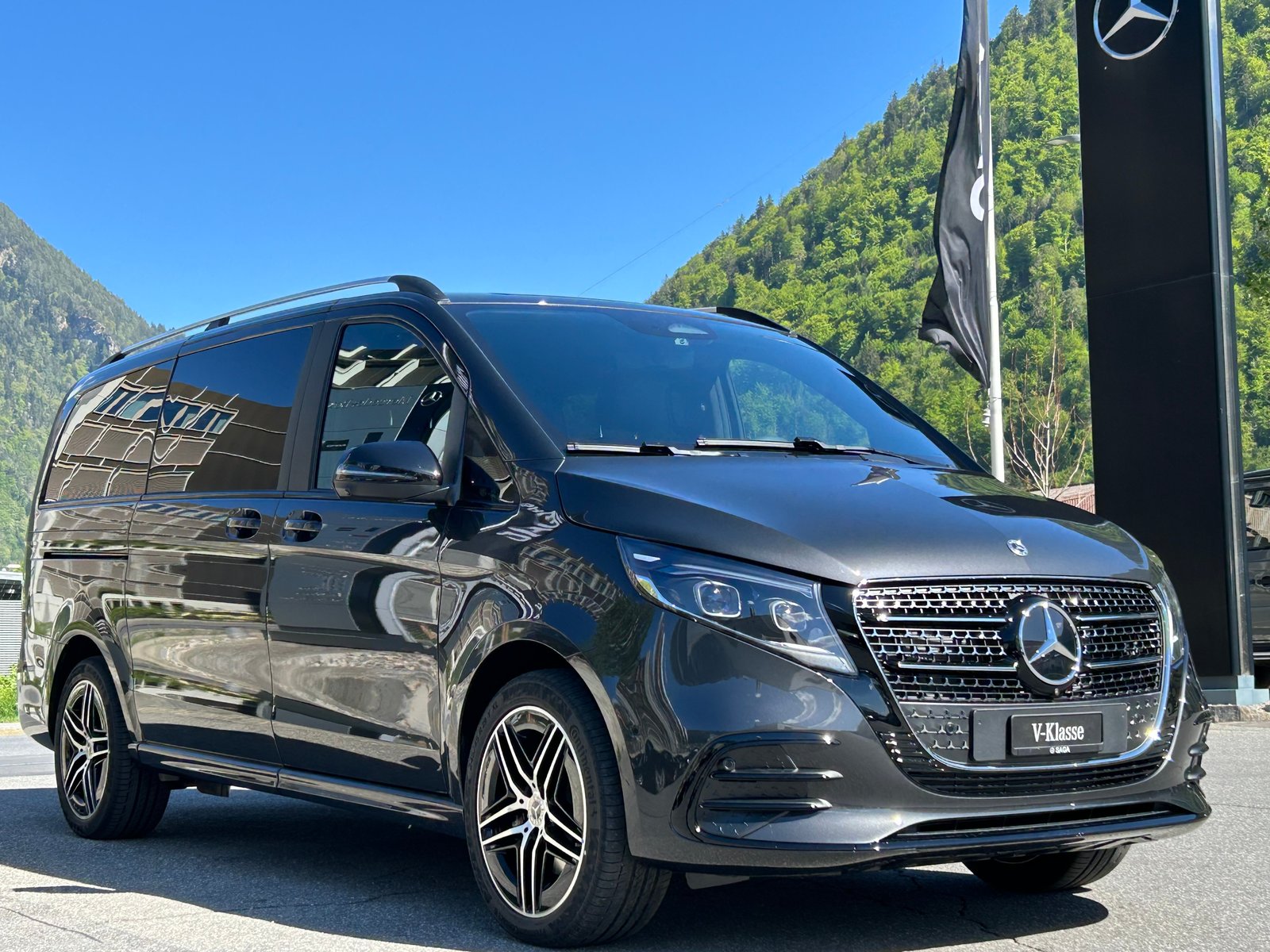 MERCEDES-BENZ V 300 d EXCLUSIVE Swiss Edition 4Matic