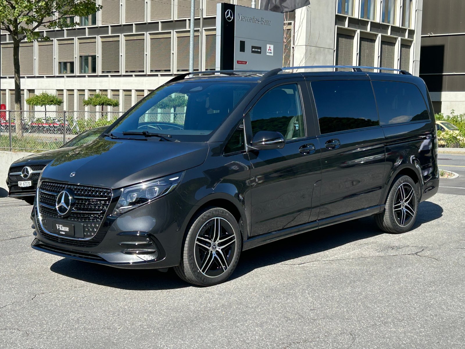 MERCEDES-BENZ V 300 d EXCLUSIVE Swiss Edition 4Matic, Diesel, Voiture nouvelle, Automatique - 3