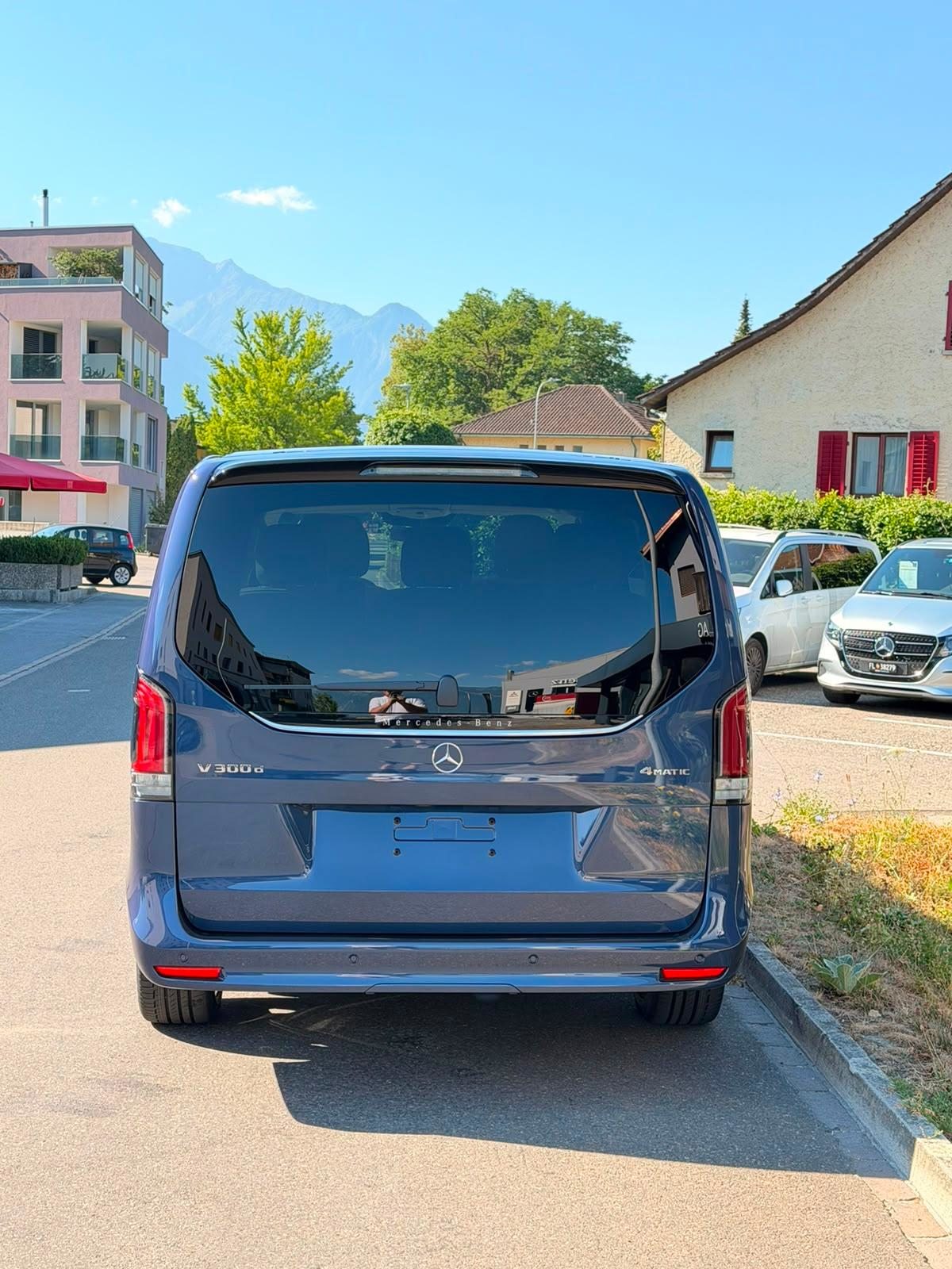 MERCEDES-BENZ V 300 d Exclusive lang Van, Diesel, Auto nuove, Automatico - 3