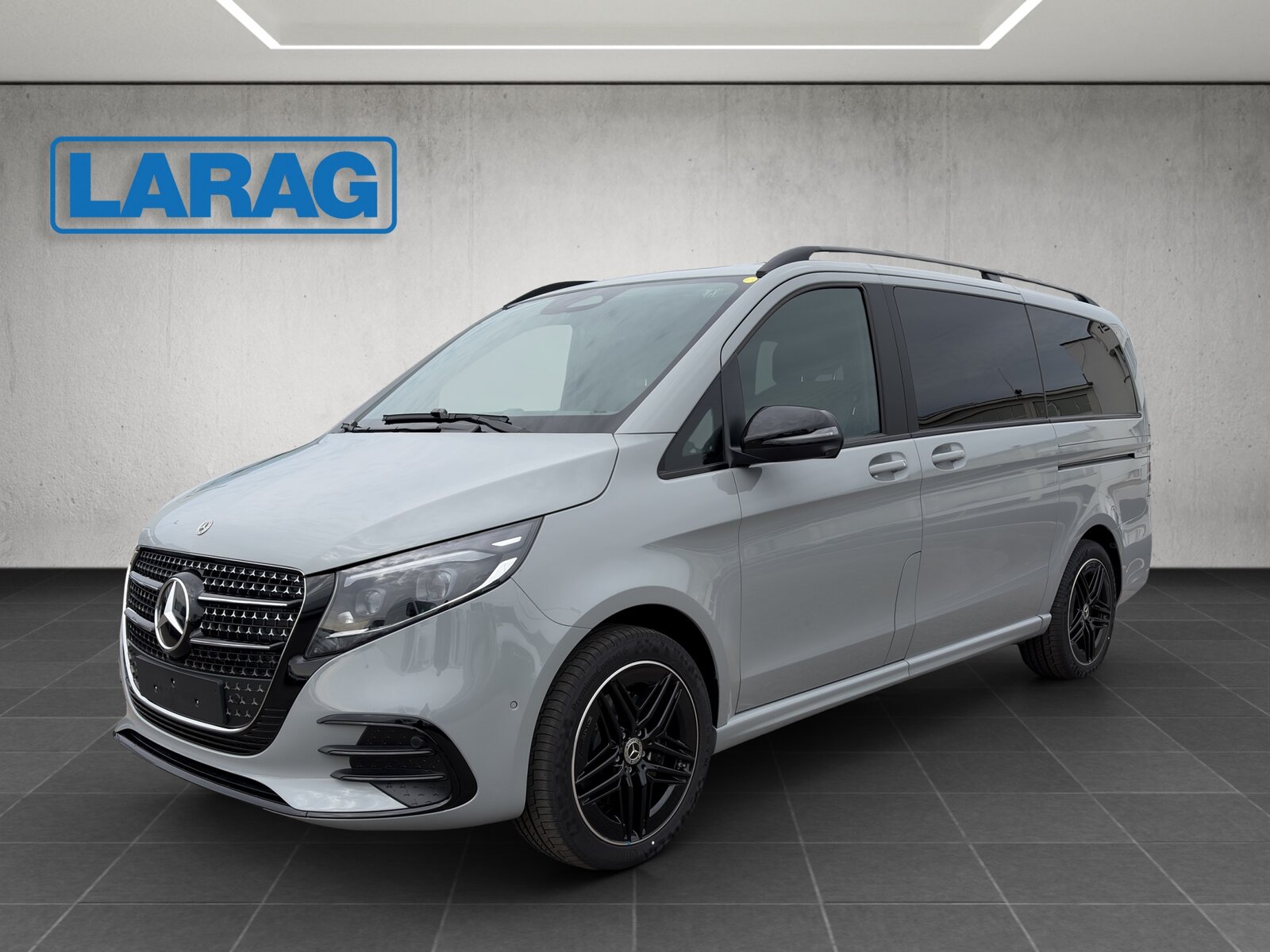 MERCEDES-BENZ V 300 d Exclusive L SWISS EDITION 4MATIC
