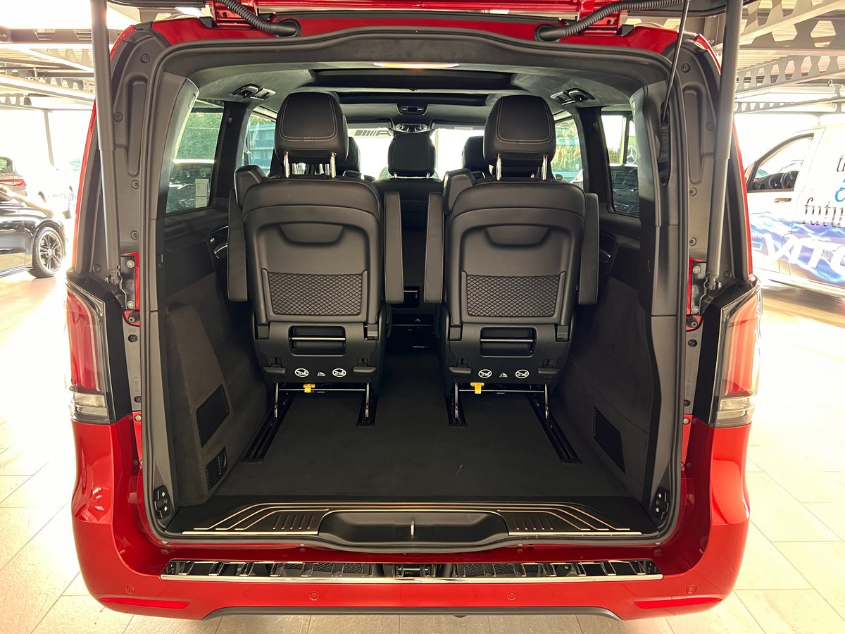 MERCEDES-BENZ V 300 d lang Swiss Edition 4Matic 9G-Tronic, Diesel, Occasion / Utilisé, Automatique - 7