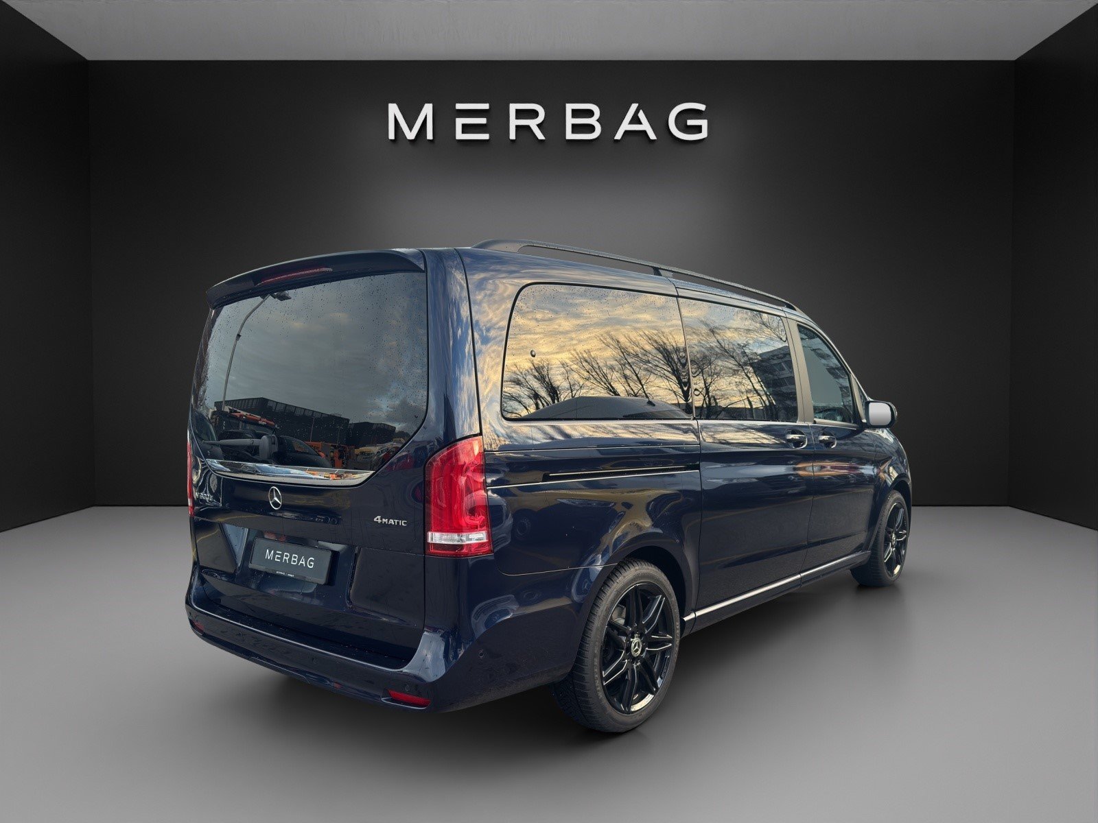 MERCEDES-BENZ V 300 d lang Exclusive 4Matic 9G-Tronic, Diesel, Second hand / Used, Automatic - 2