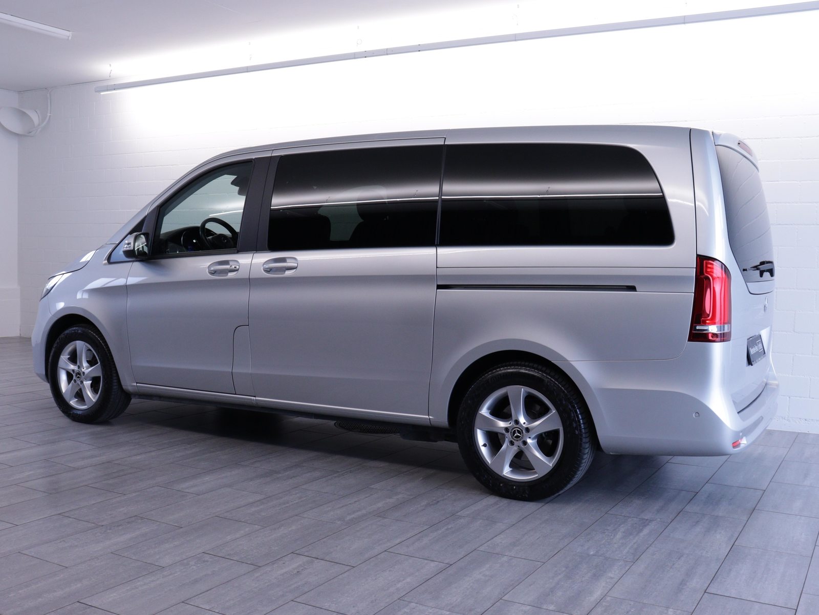 MERCEDES-BENZ V 300 d lang Van, Diesel, Occasion / Gebraucht, Automatik - 3