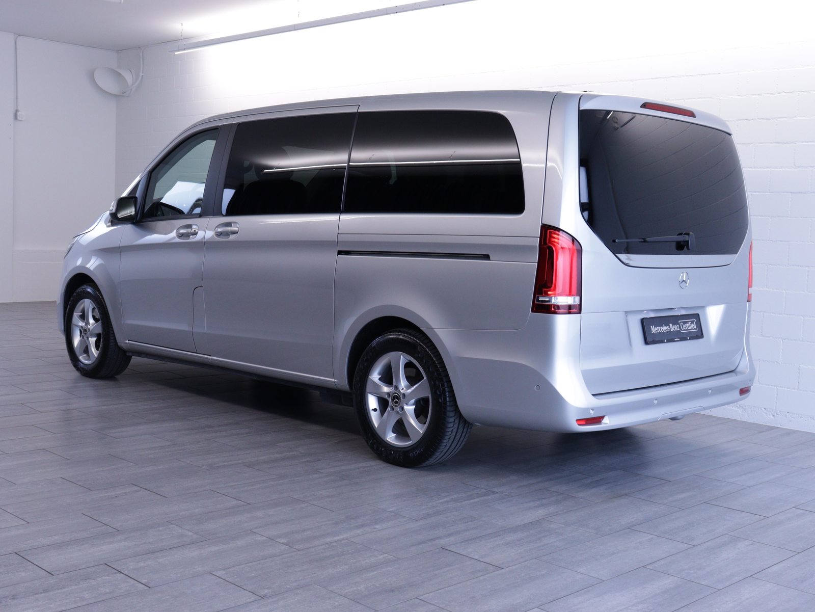 MERCEDES-BENZ V 300 d lang Van, Diesel, Occasion / Gebraucht, Automatik - 4