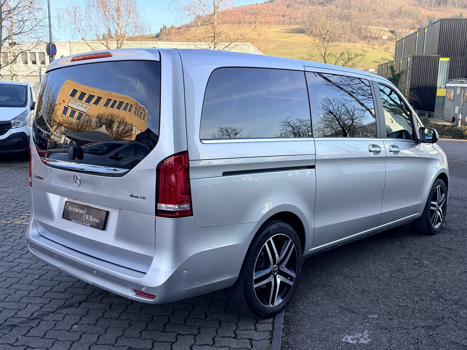 MERCEDES-BENZ V 300 d lang Avantgarde 4Matic 9G-Tronic, Diesel, Occasion / Gebraucht, Automatik - 3