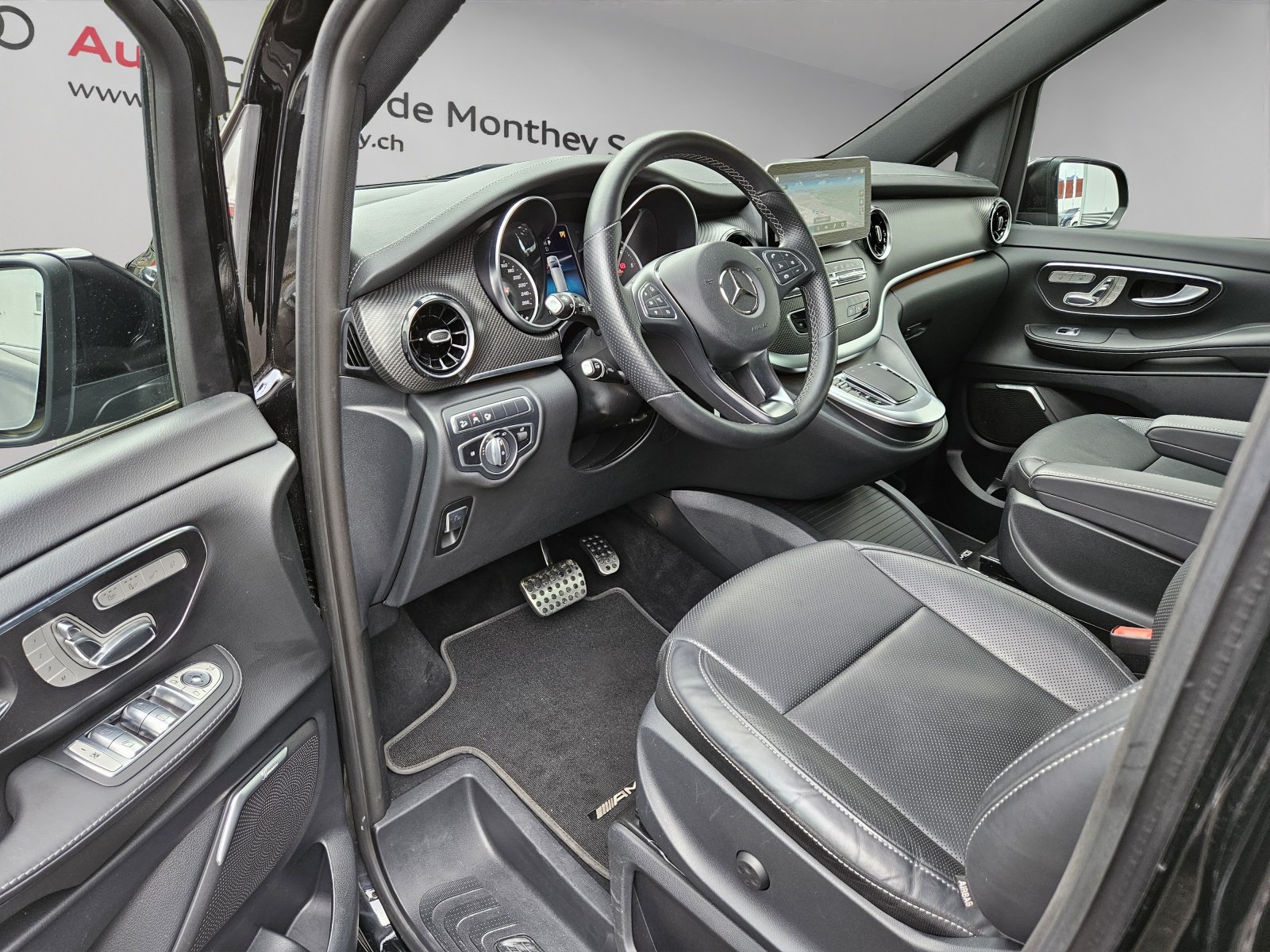 MERCEDES-BENZ V 300 d lang Swiss Edition 4Matic 9G-Tronic, Diesel, Occasion / Gebraucht, Automatik - 7