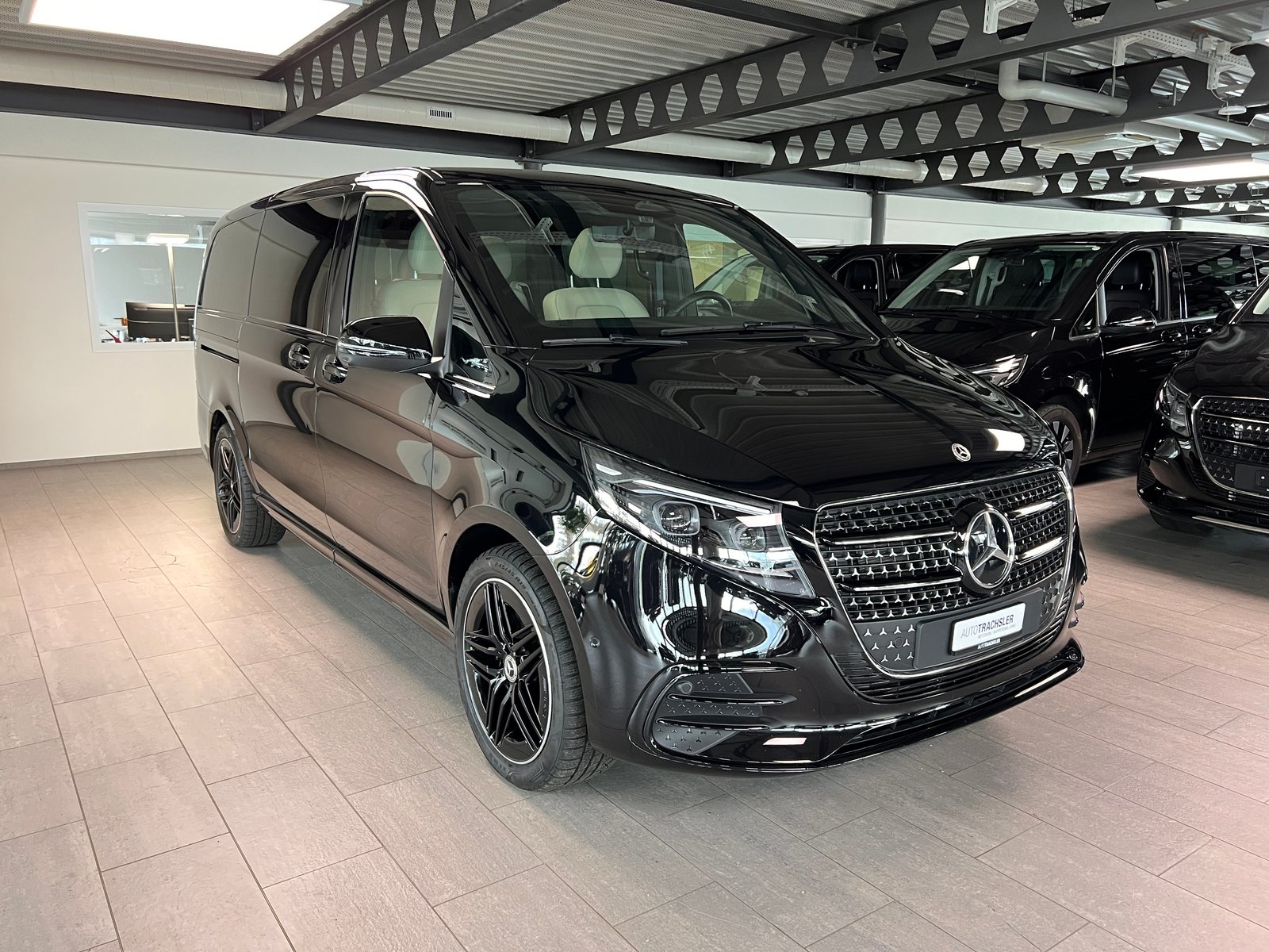 MERCEDES-BENZ V 300 d lang Exclusive 4Matic 9G-Tronic, Diesel, Occasion / Gebraucht, Automatik - 3