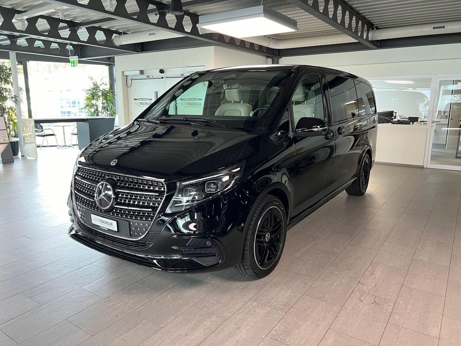 MERCEDES-BENZ V 300 d lang Exclusive 4Matic 9G-Tronic, Diesel, Occasion / Gebraucht, Automatik - 4