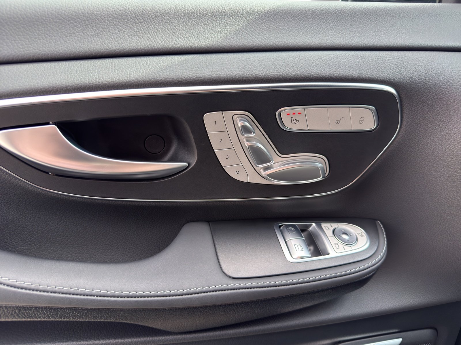 MERCEDES-BENZ V 300 d Exclusive L 4M, Diesel, Occasion / Gebraucht, Automatik - 7