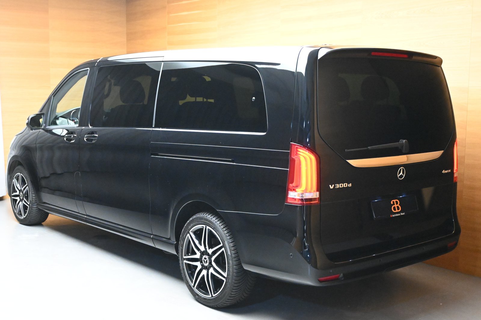MERCEDES-BENZ V 300 d lang AMG.Line 4Matic 9G-Tronic, Diesel, Occasion / Gebraucht, Automatik - 5