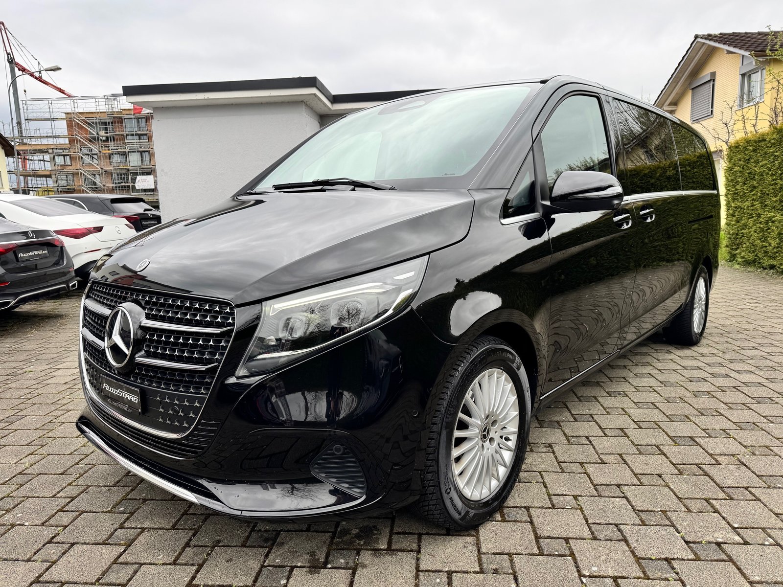 MERCEDES-BENZ V 300 d extralang Avantgarde 4Matic 9G-Tronic
