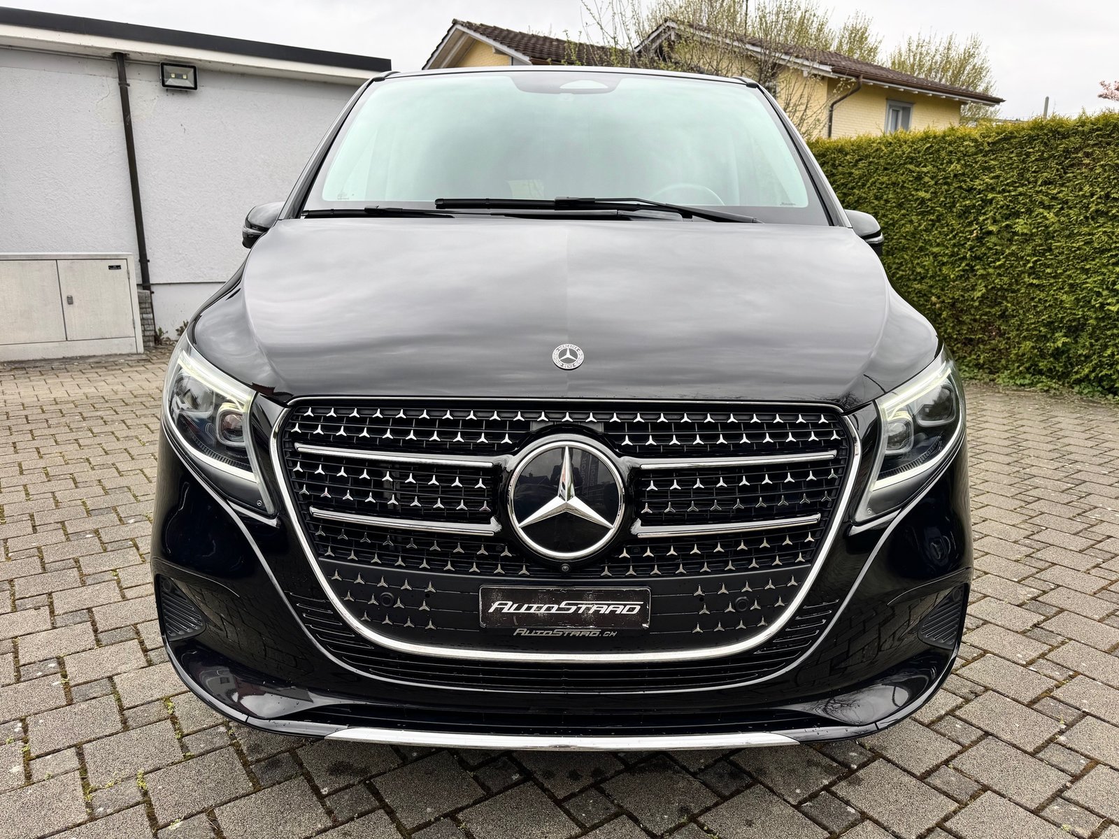 MERCEDES-BENZ V 300 d extralang Avantgarde 4Matic 9G-Tronic, Diesel, Occasion / Utilisé, Automatique - 2