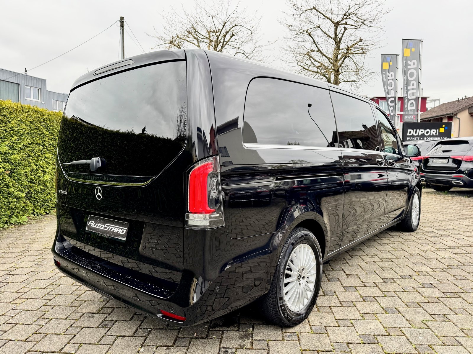 MERCEDES-BENZ V 300 d extralang Avantgarde 4Matic 9G-Tronic, Diesel, Occasion / Utilisé, Automatique - 4