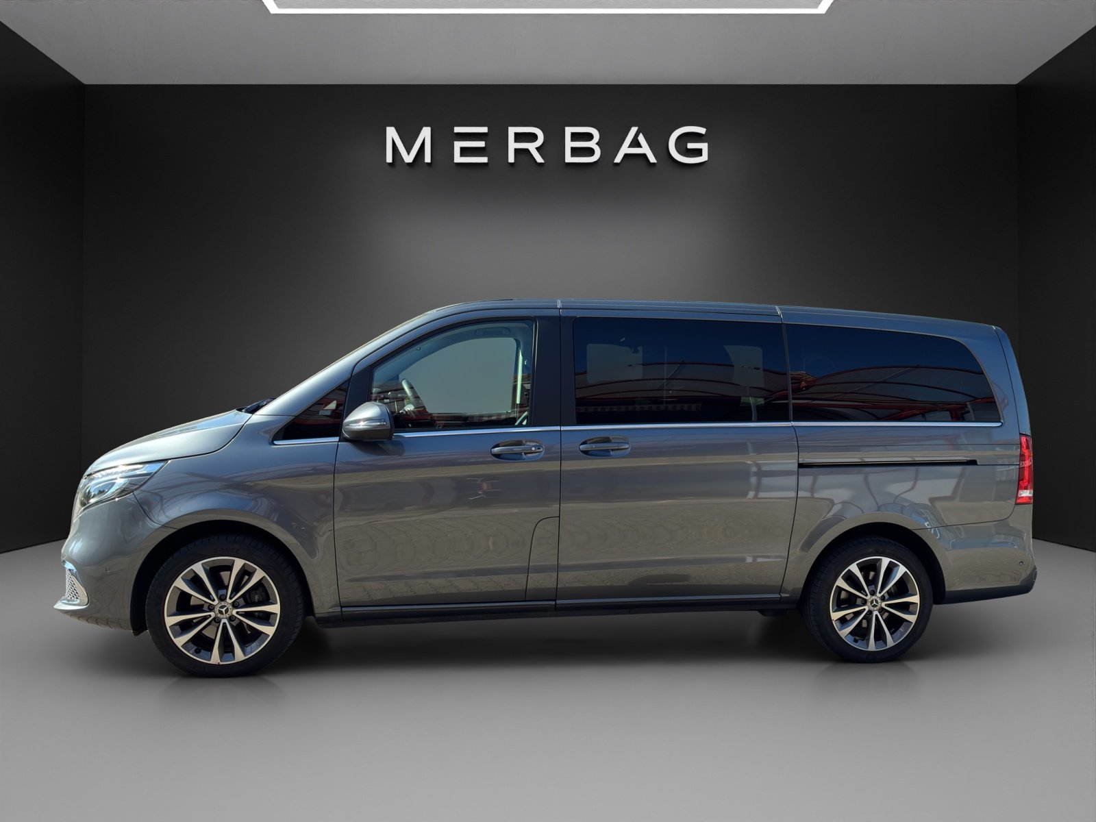 MERCEDES-BENZ V 300 d lang Avantgarde 4Matic 9G-Tronic, Diesel, Occasioni / Usate, Automatico - 3