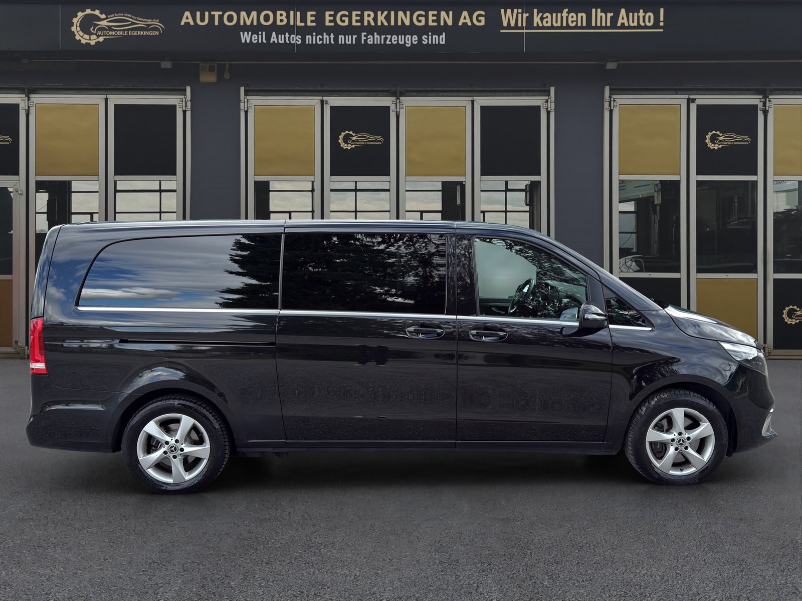 MERCEDES-BENZ V 300 d extralang Avantgarde 4Matic 9G-Tronic, Diesel, Occasion / Gebraucht, Automatik - 4