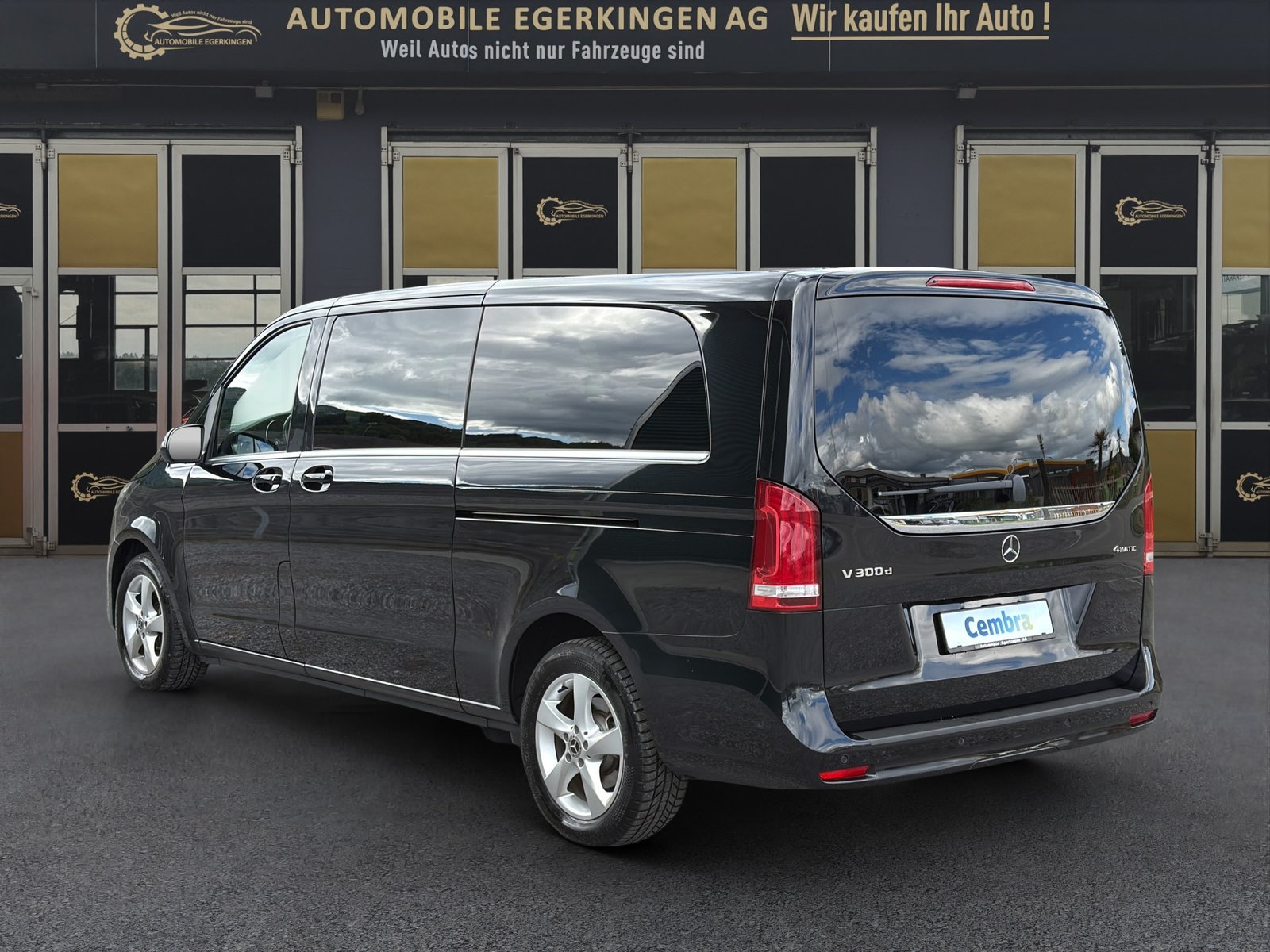 MERCEDES-BENZ V 300 d extralang Avantgarde 4Matic 9G-Tronic, Diesel, Occasion / Gebraucht, Automatik - 7
