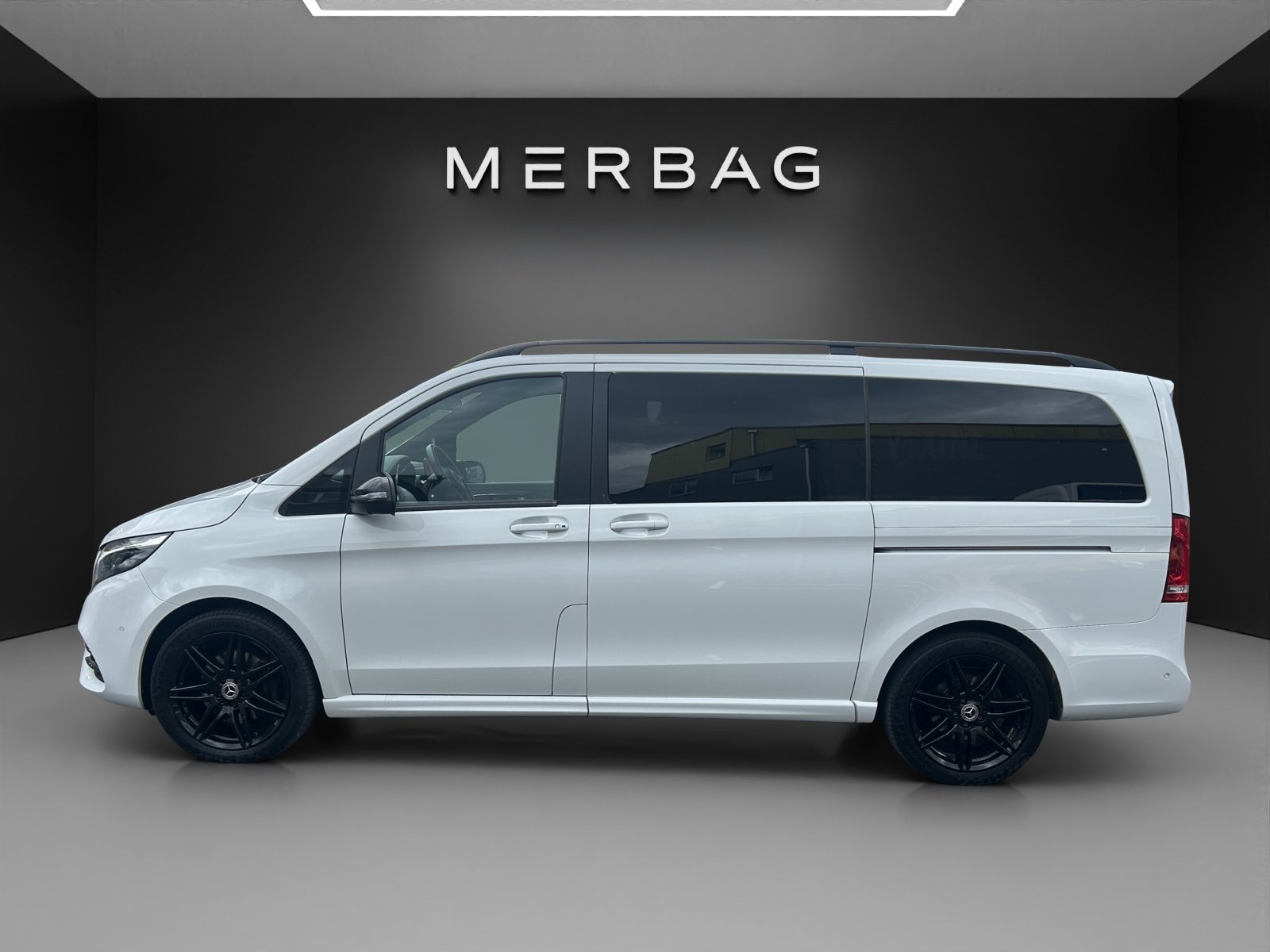 MERCEDES-BENZ V 300 d lang Avantgarde 4Matic 9G-Tronic, Diesel, Second hand / Used, Automatic - 2