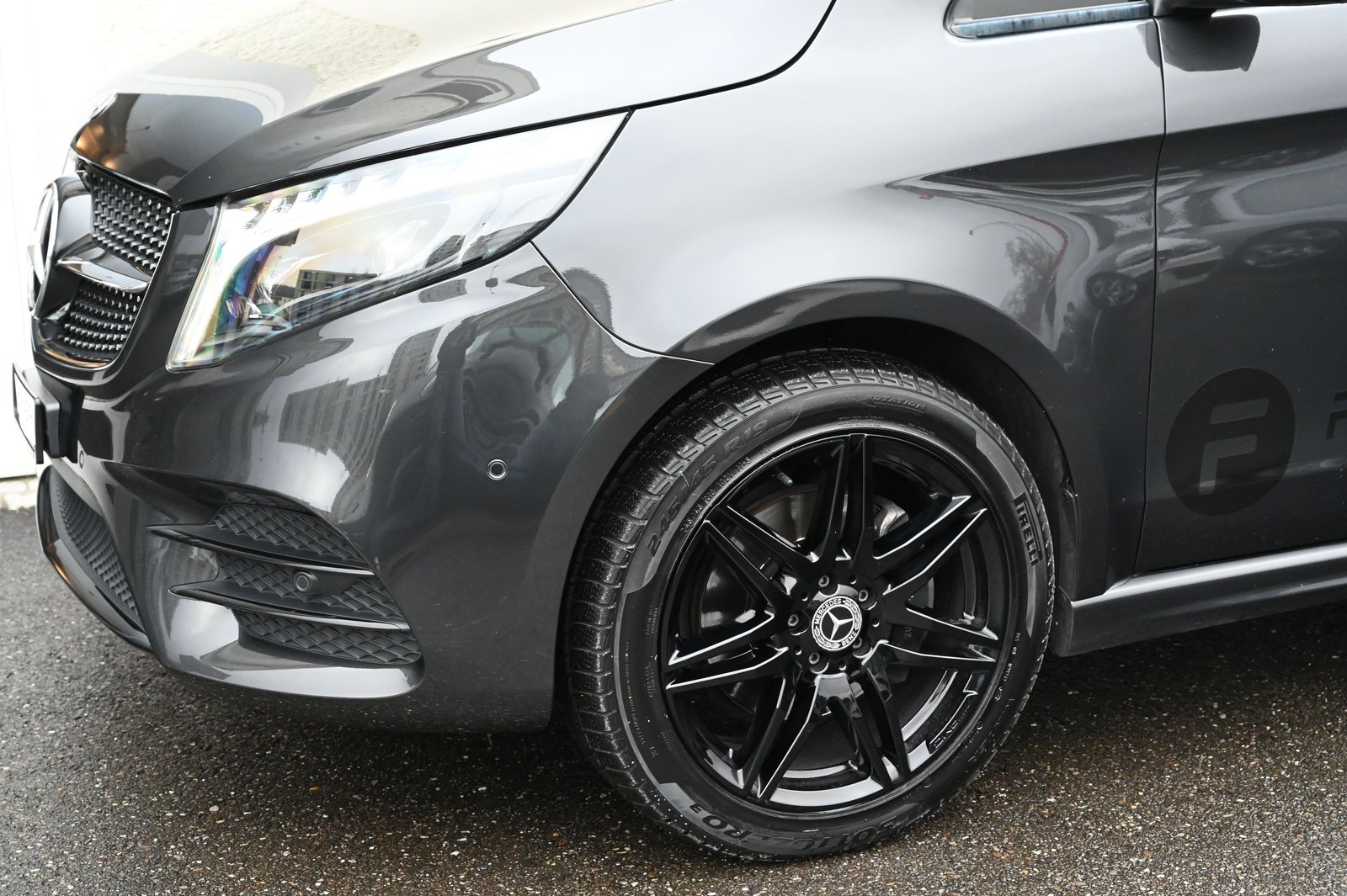 MERCEDES-BENZ V 300 d lang Exclusive 4Matic 9G-Tronic **Luxu, Diesel, Occasion / Utilisé, Automatique - 4