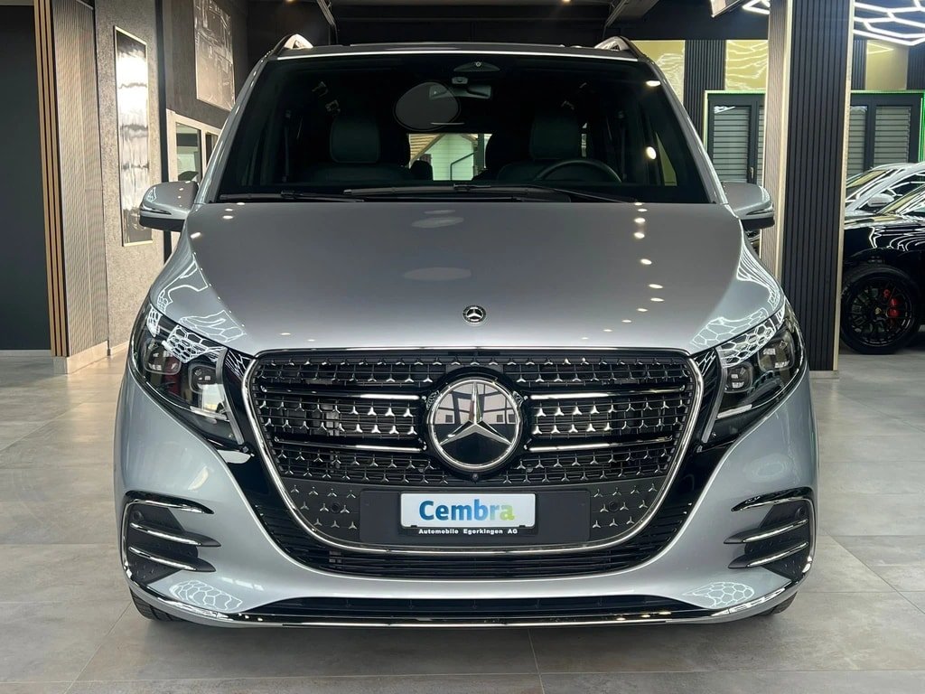 MERCEDES-BENZ V 300 d lang AMG Line Avantgarde 4Matic 9G-Tro, Diesel, Second hand / Used, Automatic - 2