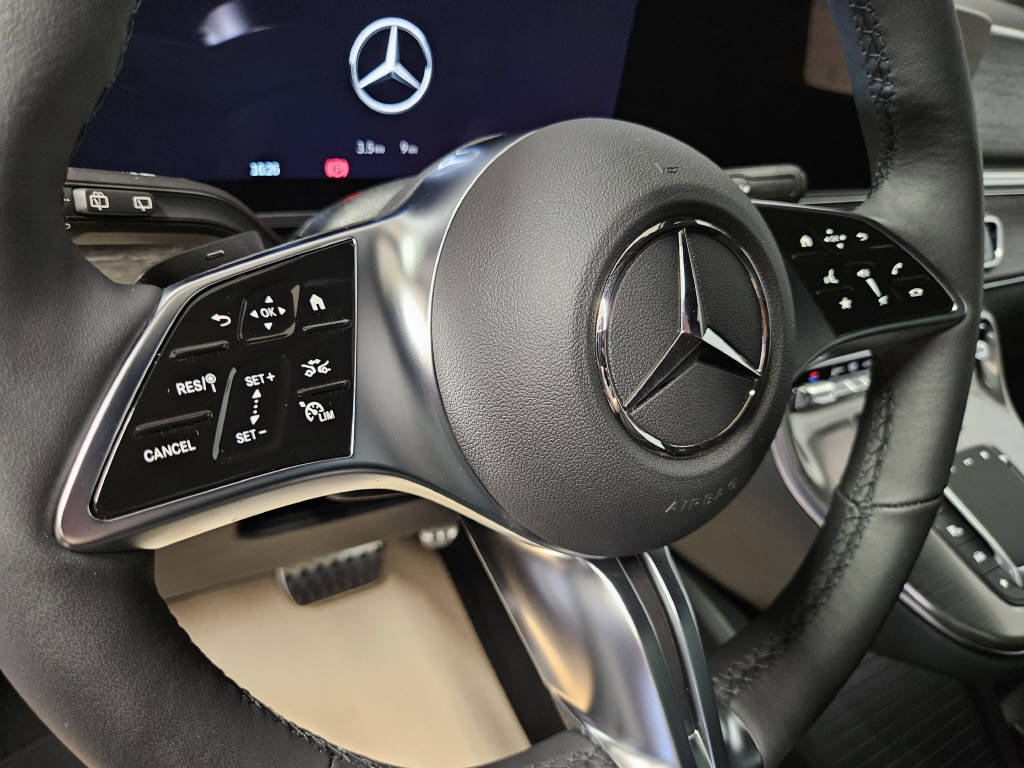 MERCEDES-BENZ V 300 d 4Matic Exclusive lang Van, Diesel, Vorführwagen, Automat - 7