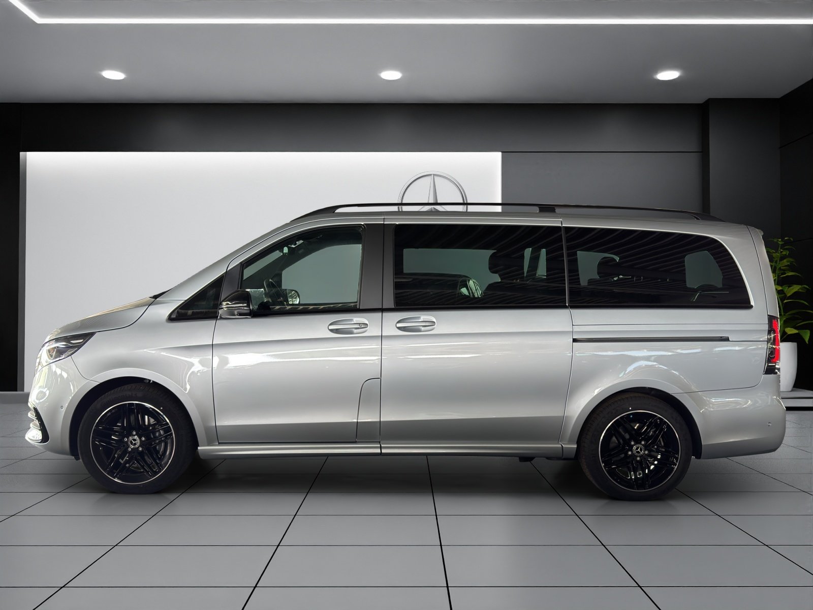 MERCEDES-BENZ V 300 d lang Swiss Edition 4Matic 9G-Tronic, Diesel, Vorführwagen, Automat - 3