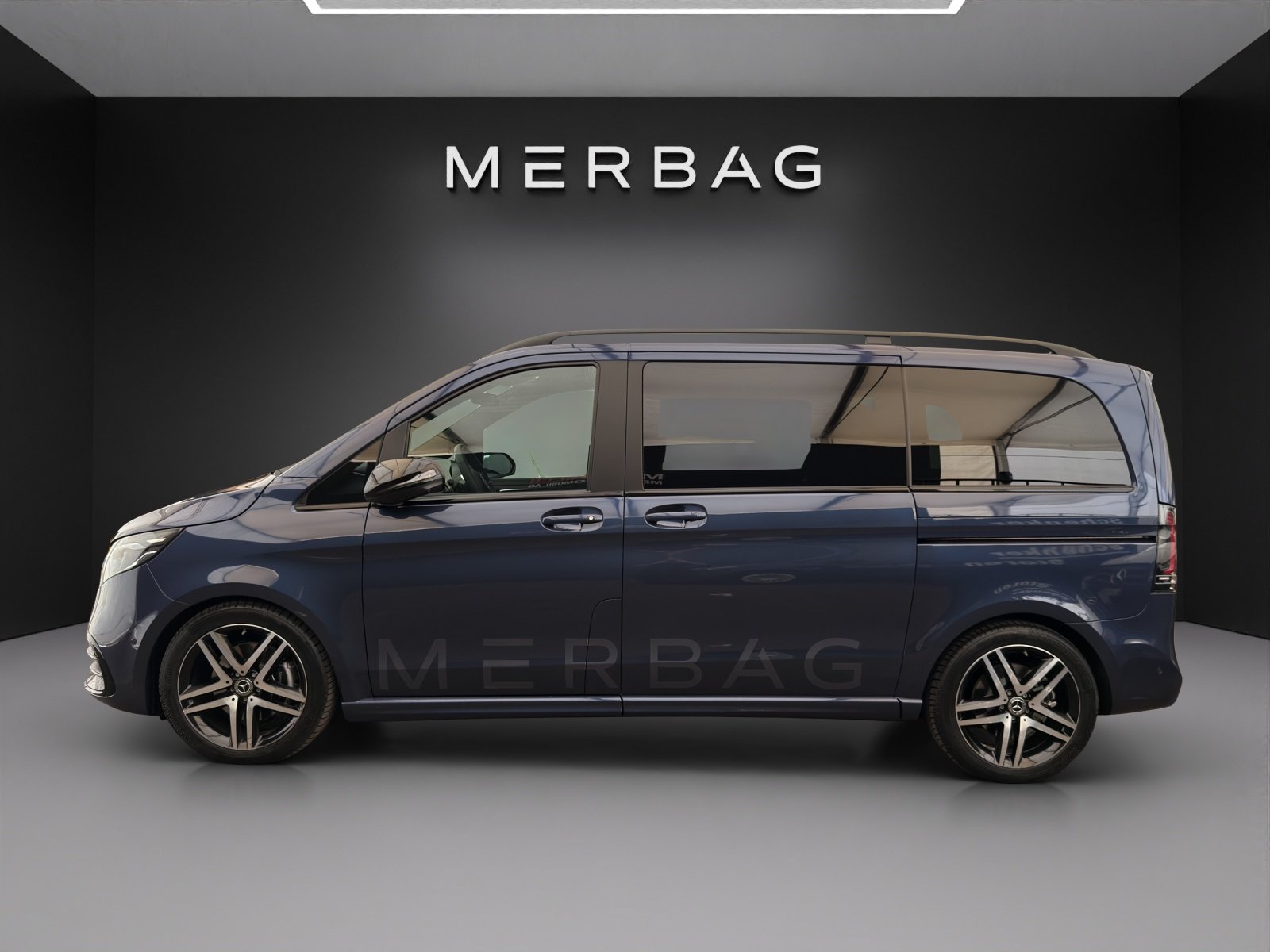 MERCEDES-BENZ V 300 d Avantgarde L 4Matic, Diesel, Auto dimostrativa, Automatico - 3