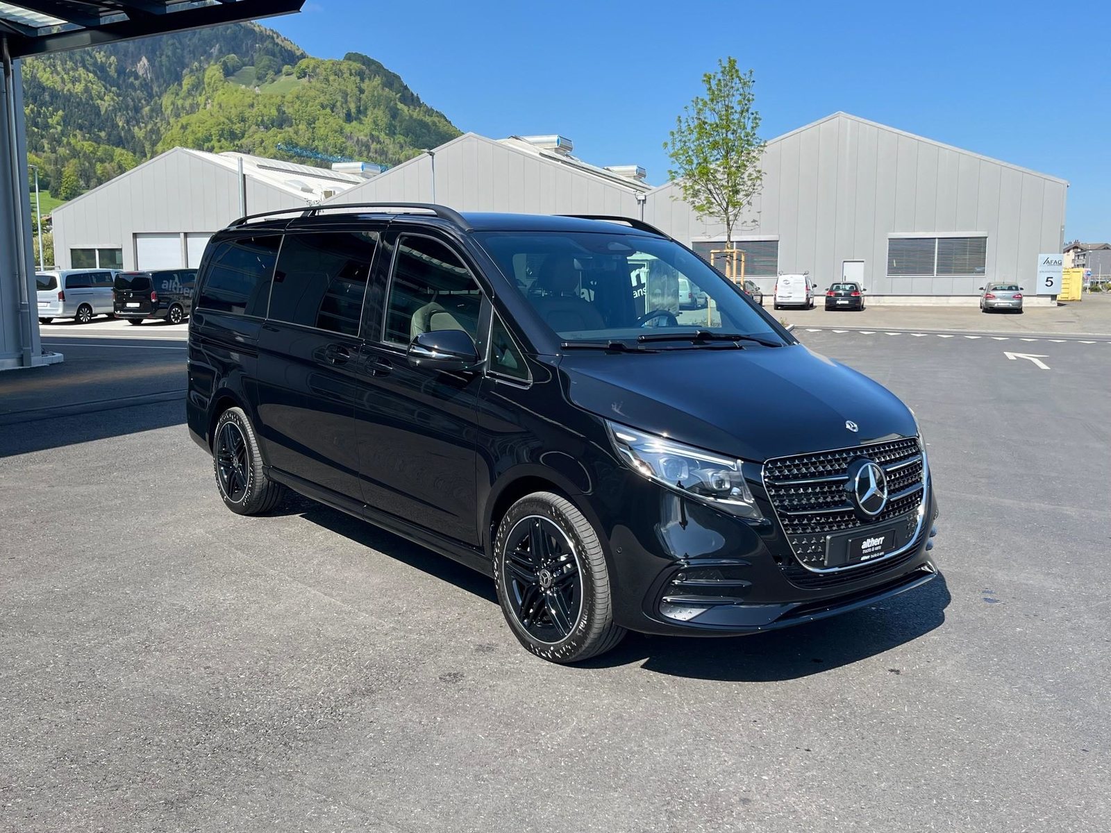 MERCEDES-BENZ V 300 d Swiss Ed. lang 4matic Van, Diesel, Vorführwagen, Automatik - 2