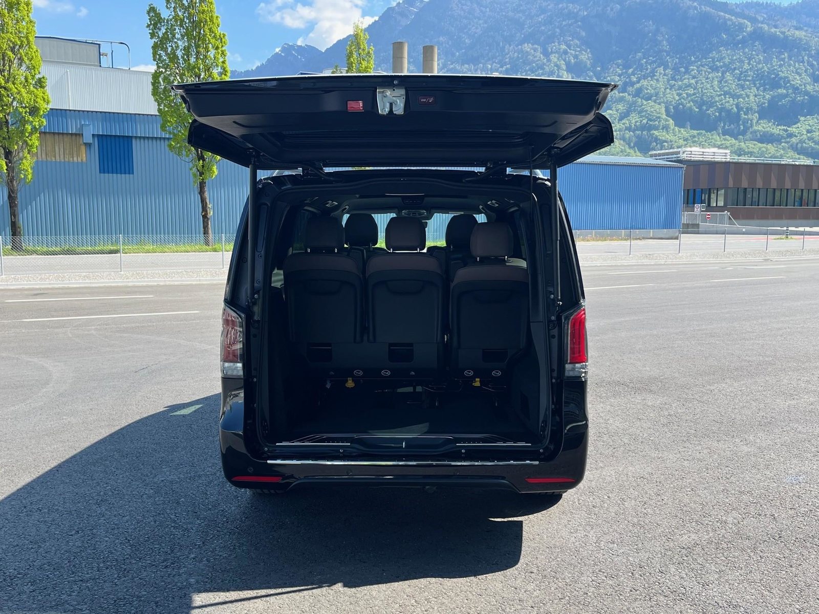 MERCEDES-BENZ V 300 d Swiss Ed. lang 4matic Van, Diesel, Vorführwagen, Automatik - 5