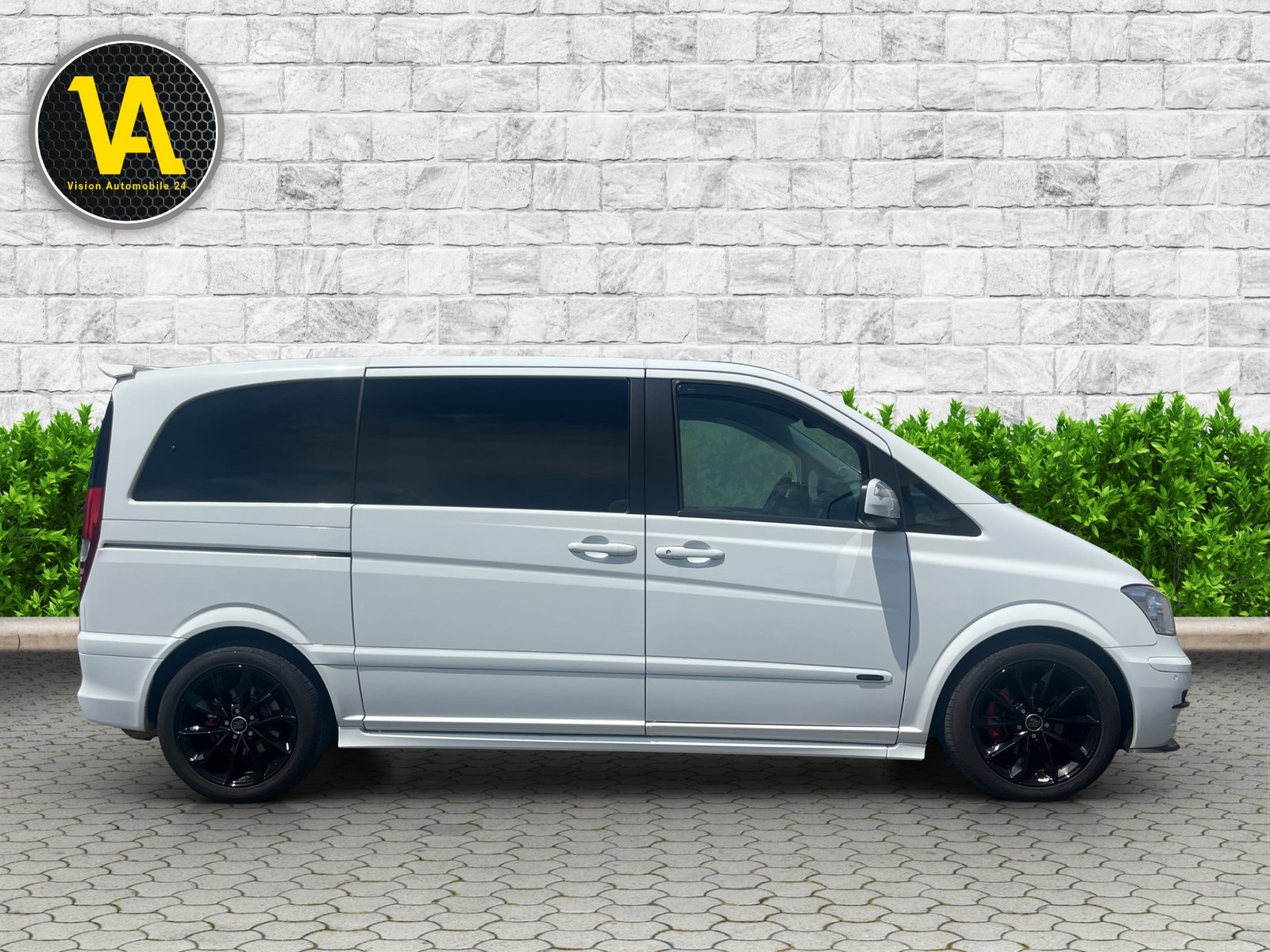MERCEDES-BENZ Viano 3.0 CDI Blue Eff. Grand Ed. Avantgarde A