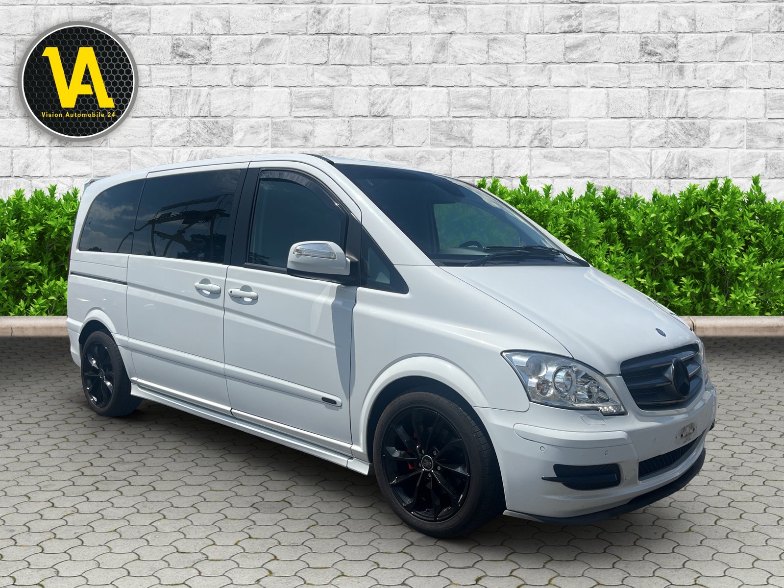 MERCEDES-BENZ Viano 3.0 CDI Blue Eff. Grand Ed. Avantgarde A, Diesel, Second hand / Used, Automatic - 2
