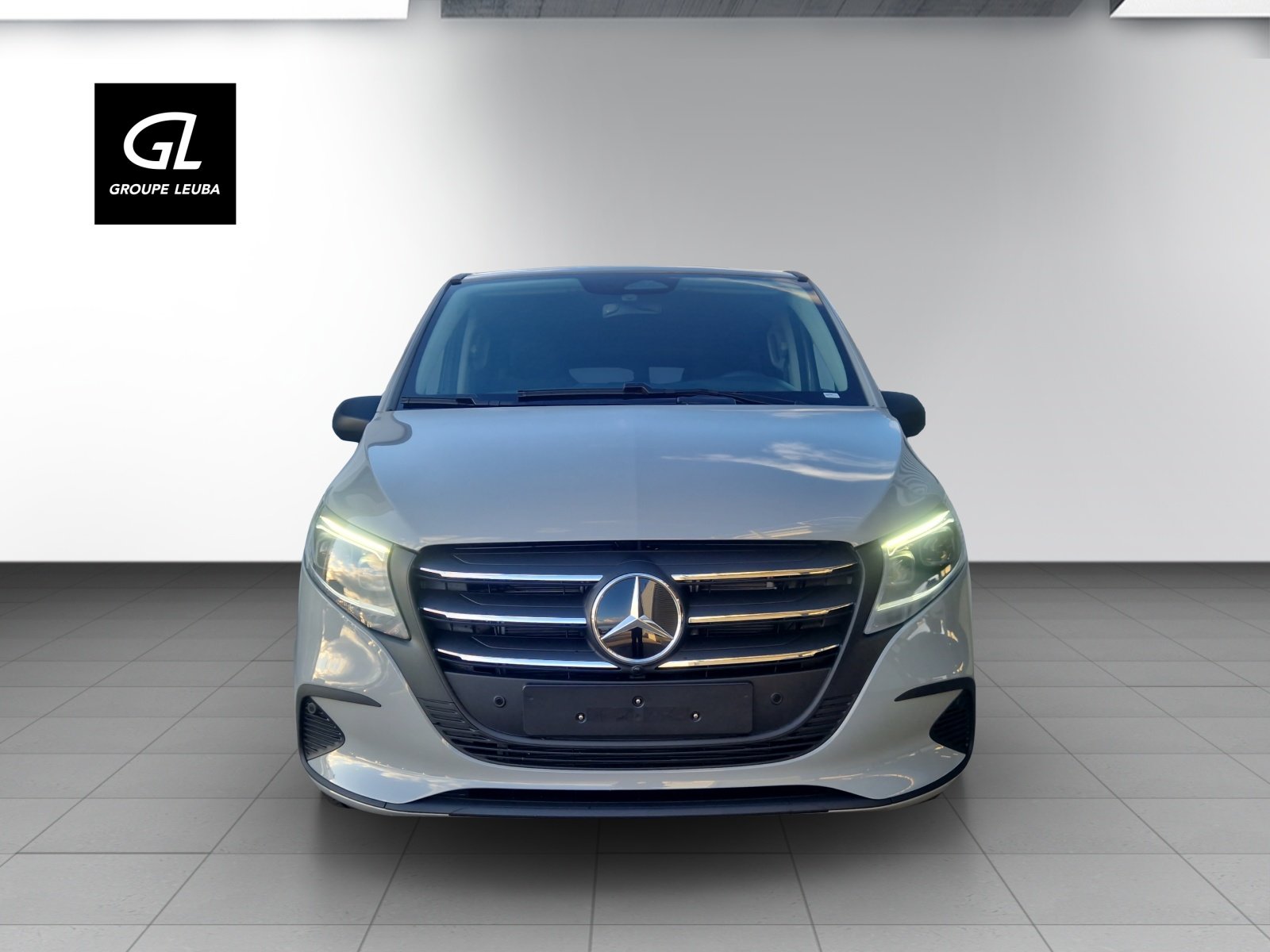 MERCEDES-BENZ Vito 116 CDI Lang Select Family Tourer 4Matic, Diesel, Auto nuove, Automatico - 2