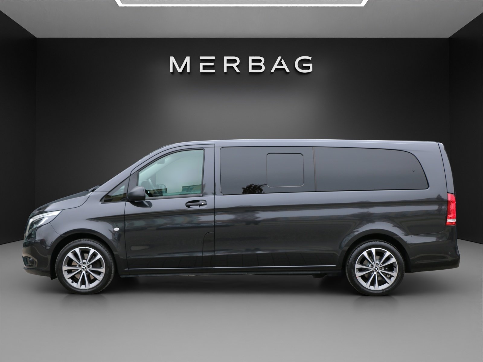 MERCEDES-BENZ Vito 124 CDI EL Base A 4M, Diesel, Occasioni / Usate, Automatico - 2