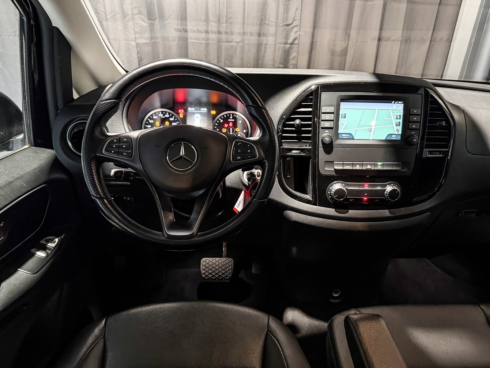 MERCEDES-BENZ Vito 116 CDI Lang Select Family Tourer 4Matic, Diesel, Second hand / Used, Automatic - 7
