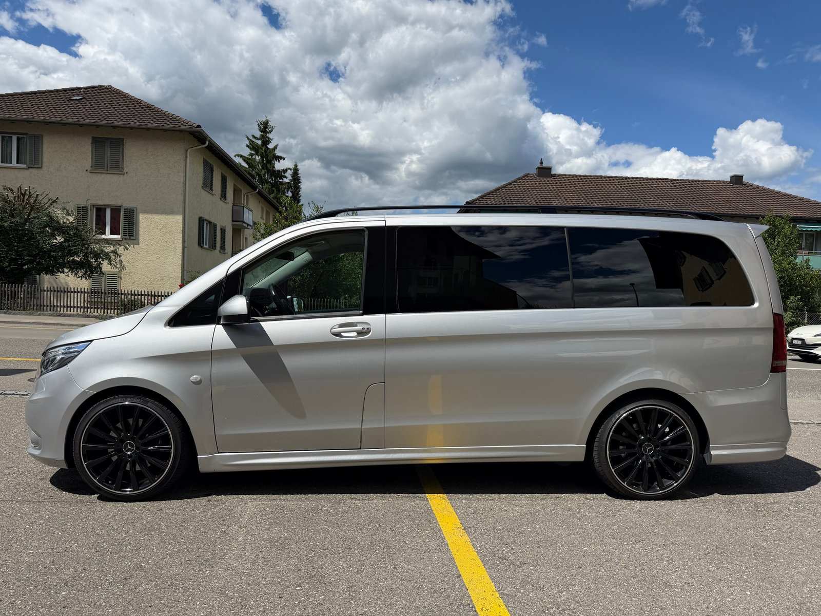 MERCEDES-BENZ Vito 119 BlueTEC Tourer Pro EL 7G-Tronic